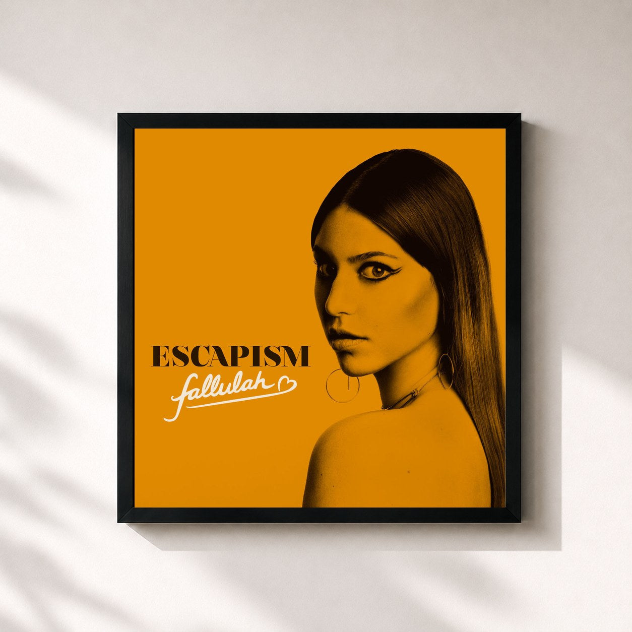 #noir Tableau carré de l'album Escapism de Fallulah, cadre noir 32x32 cm
