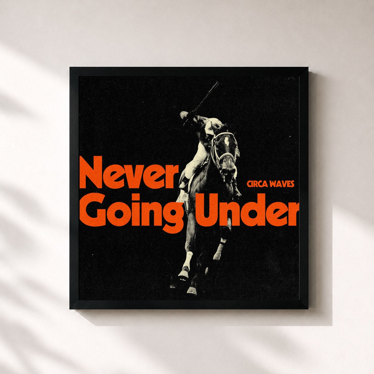 #noir Tableau carré de l'album Never Going Under de Circa Waves, cadre noir 32x32 cm