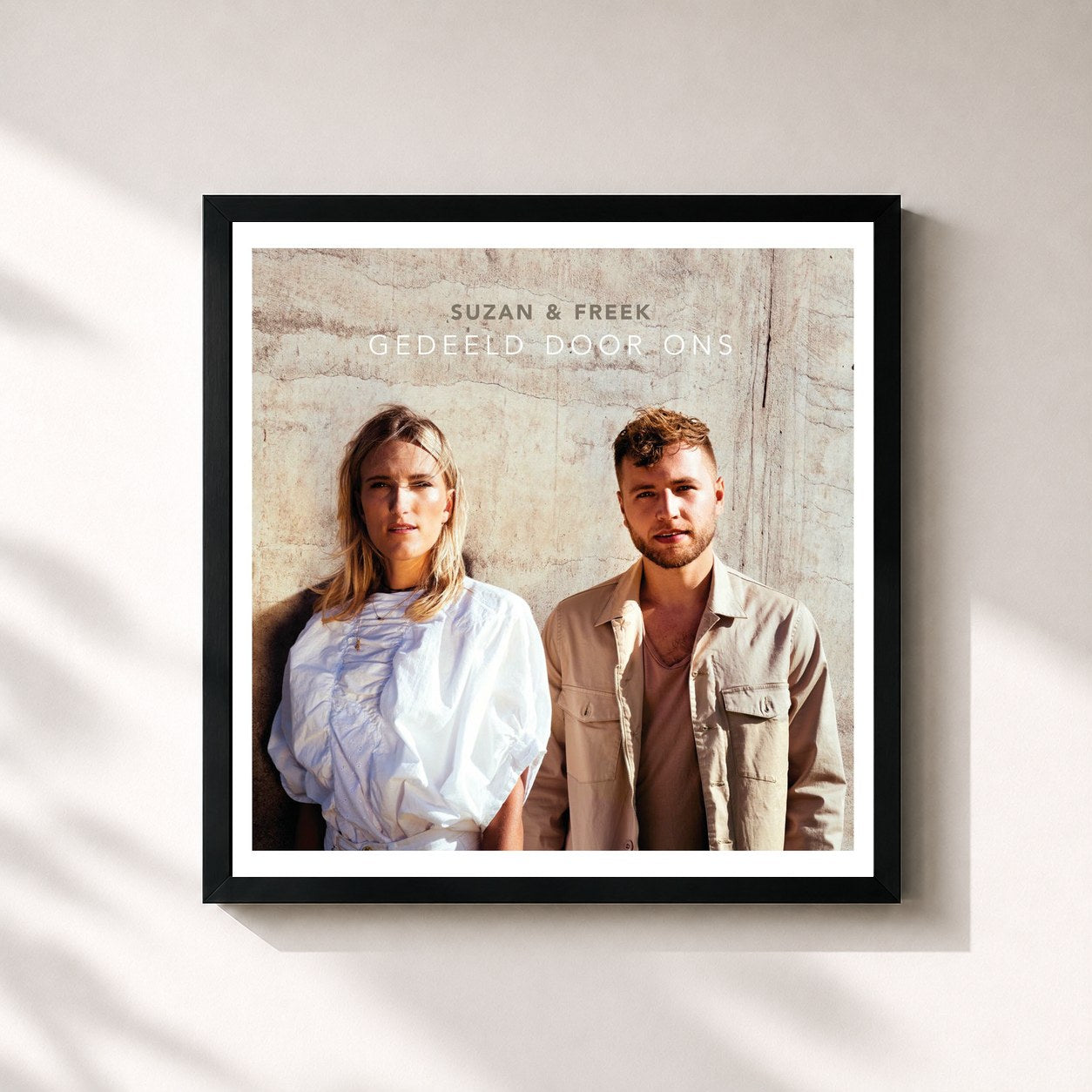 #noir Tableau carré de l'album Gedeeld Door Ons de Suzan & Freek, cadre noir 32x32 cm