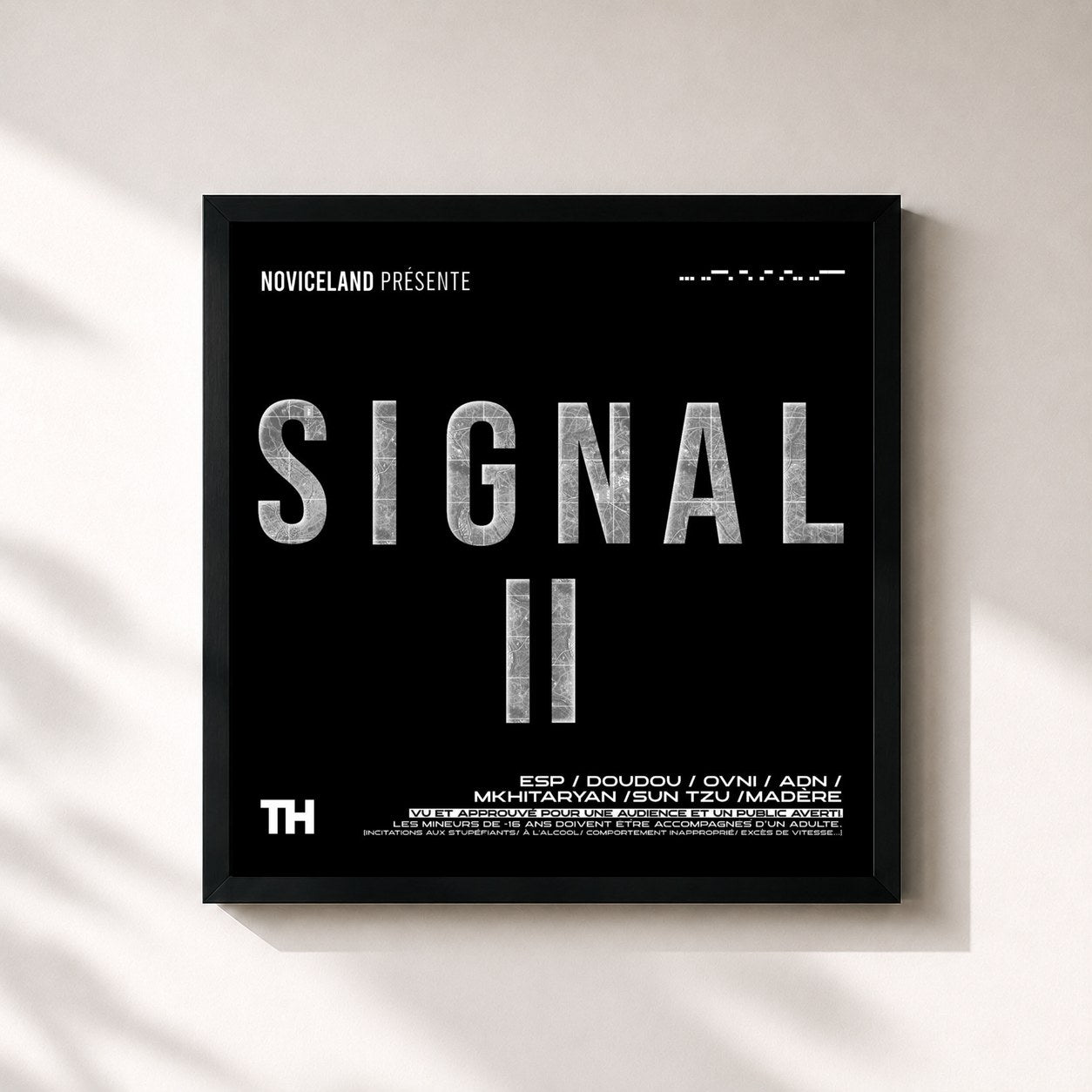 #noir Tableau carré de l'album SIGNAL II de TH, cadre noir 32x32 cm