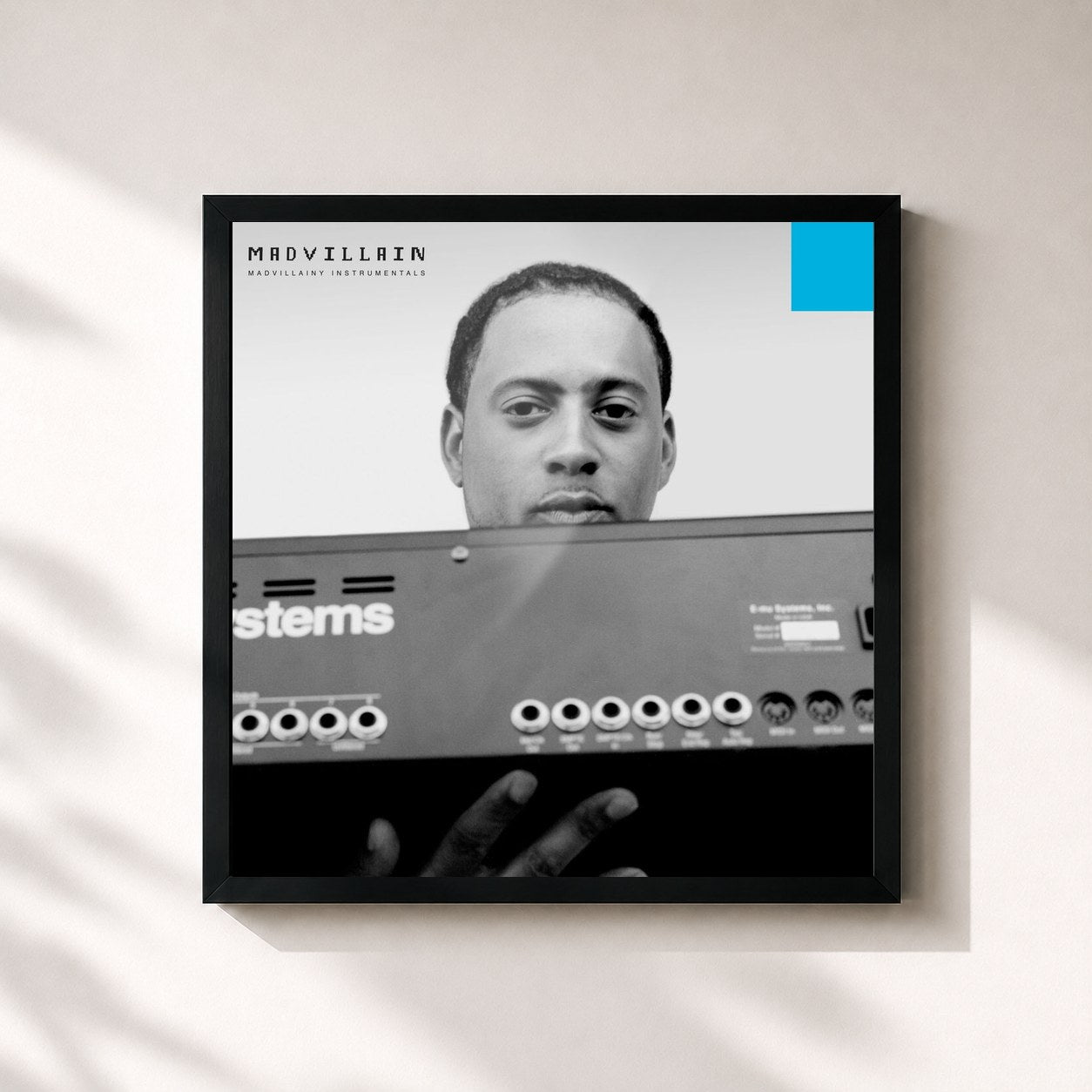 #noir Tableau carré de l'album Madvillainy Instrumentals de Madvillain, cadre noir 32x32 cm