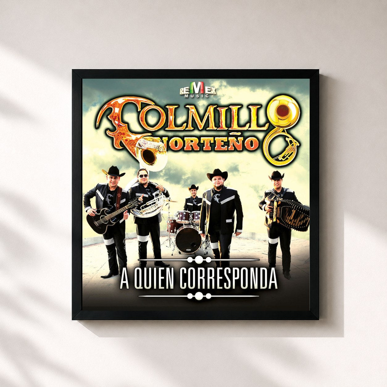 #noir Tableau carré de l'album A Quien Corresponda de Colmillo Norteño, cadre noir 32x32 cm