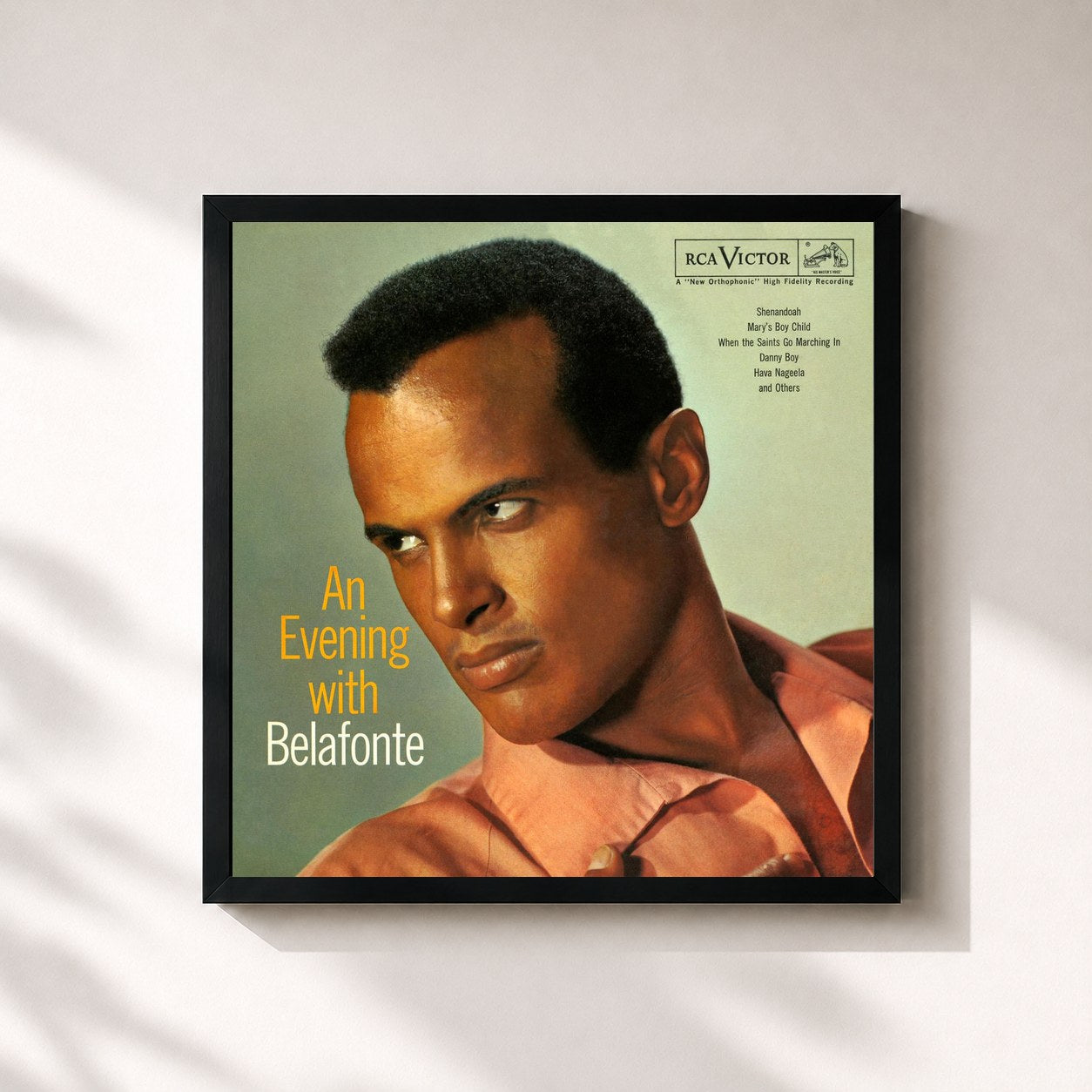 #noir Tableau carré de l'album An Evening with Belafonte de Harry Belafonte, cadre noir 32x32 cm