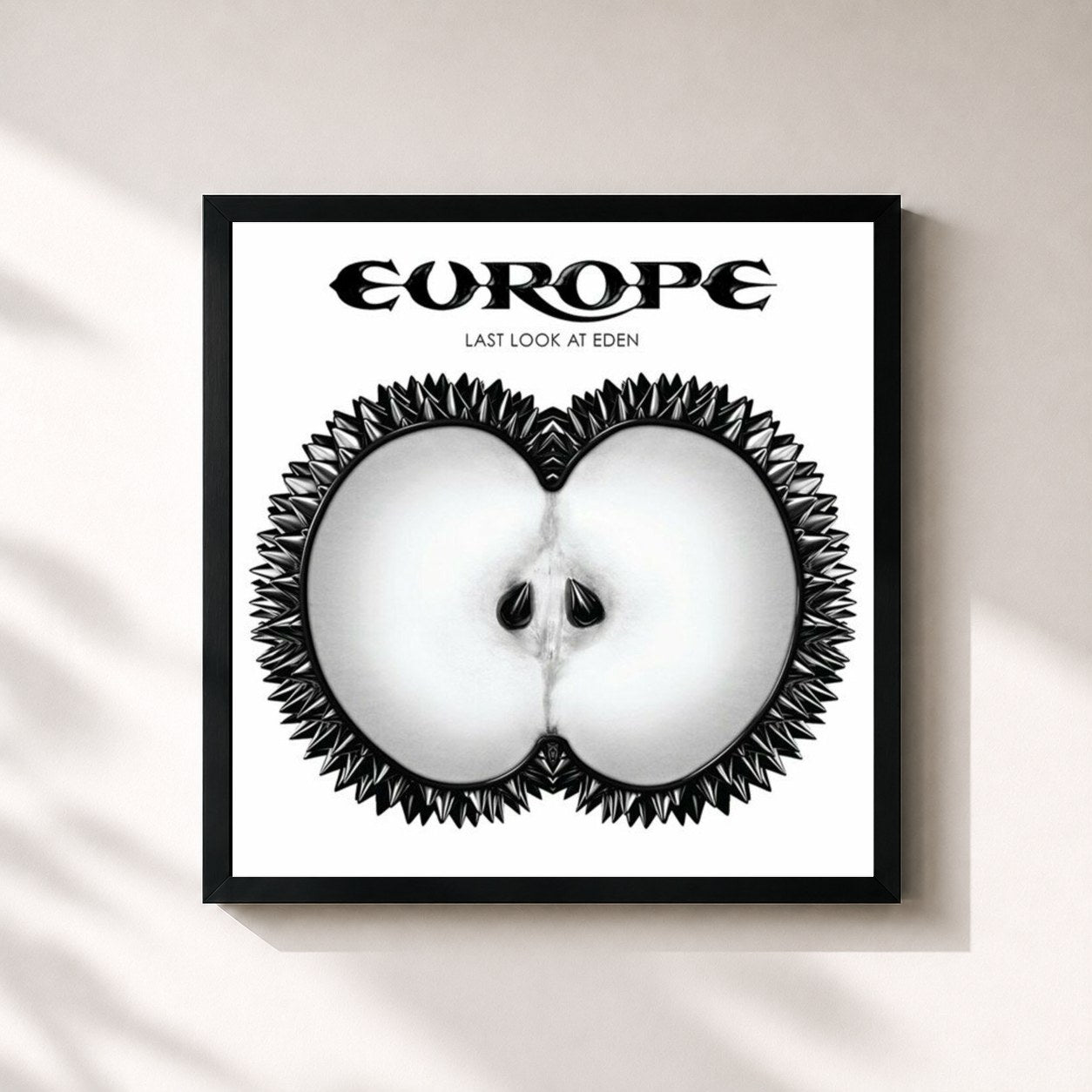 #noir Tableau carré de l'album Last Look at Eden de Europe, cadre noir 32x32 cm