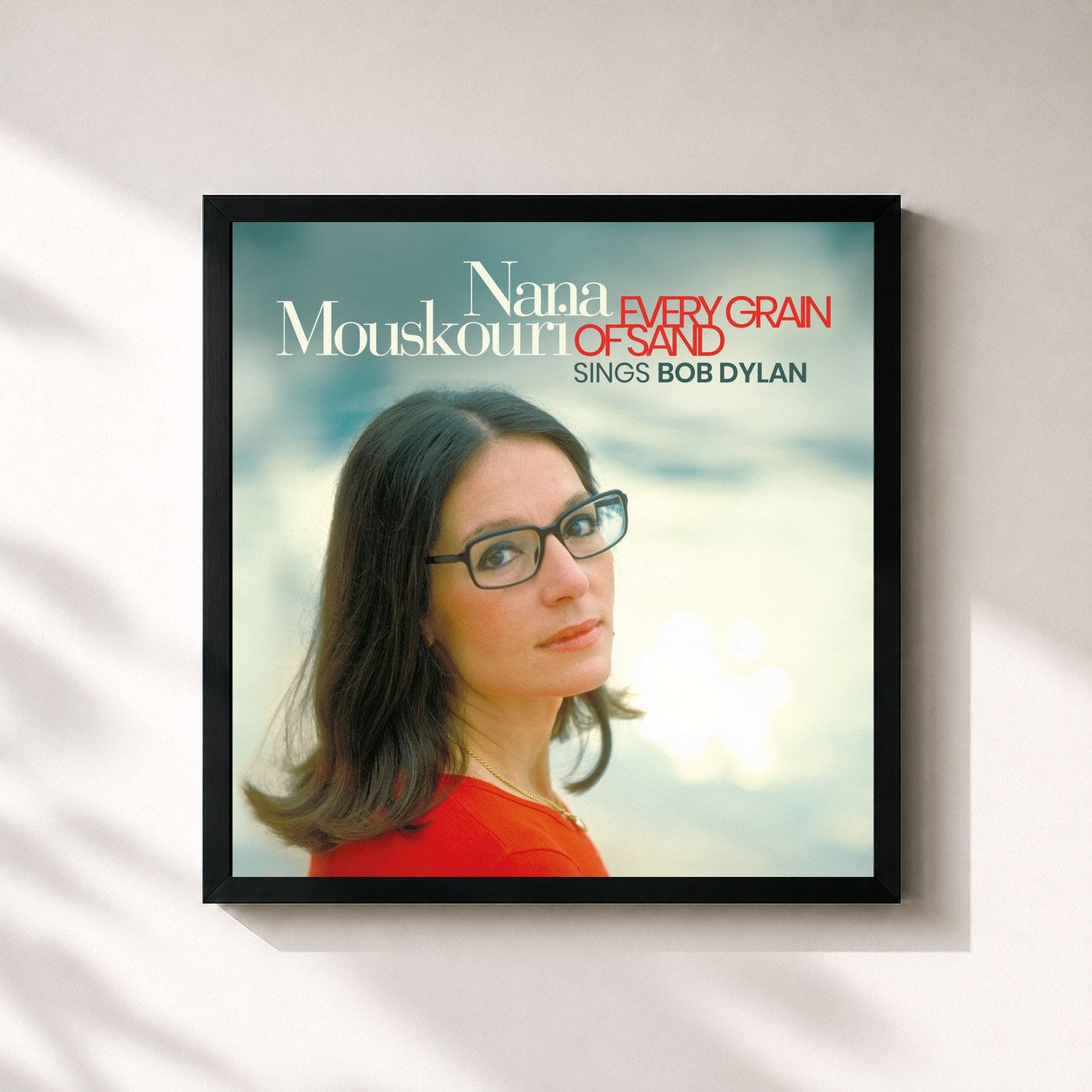 #noir Tableau carré de l'album Every Grain of Sand de Nana Mouskouri, cadre noir 32x32 cm