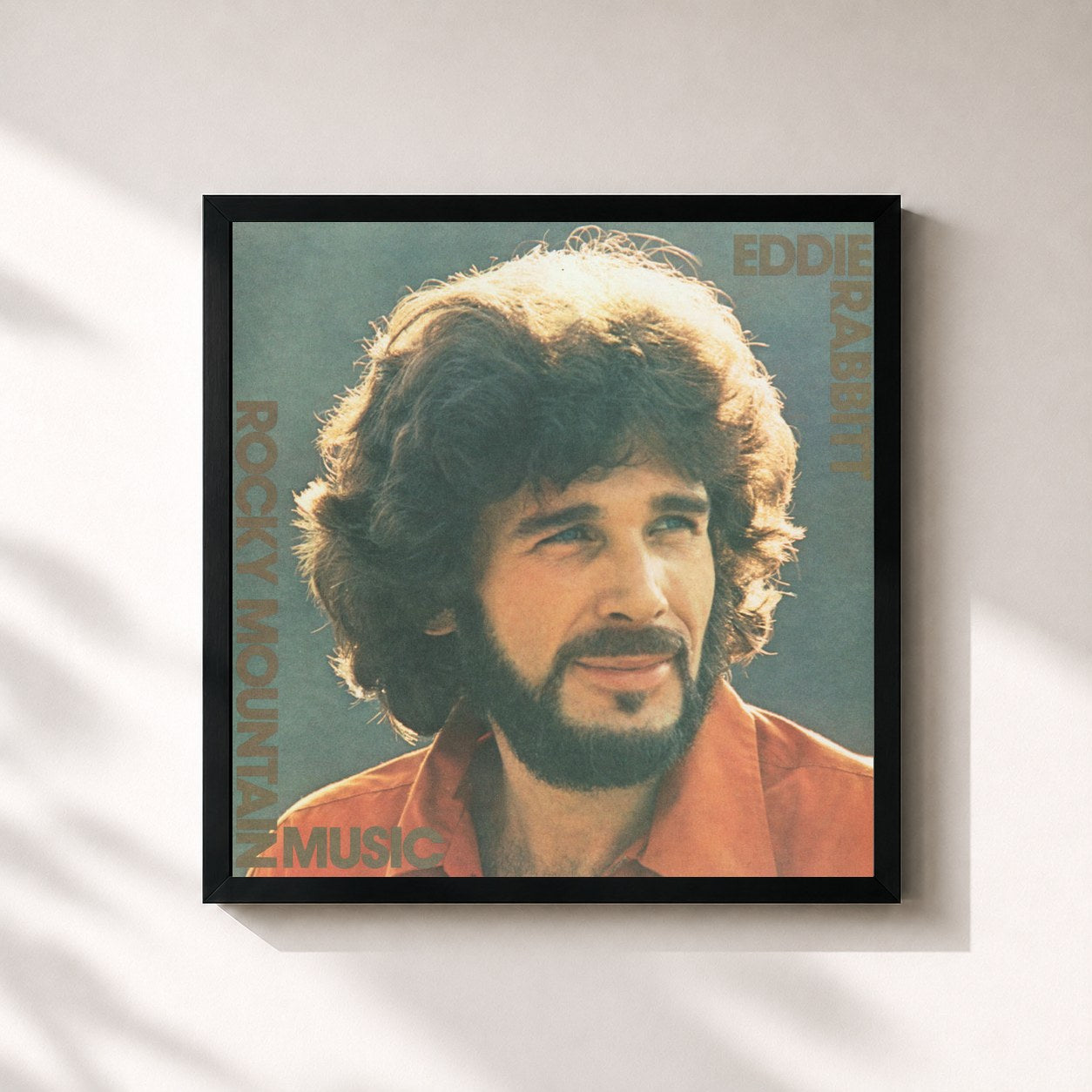 #noir Tableau carré de l'album Rocky Mountain Music de Eddie Rabbitt, cadre noir 32x32 cm