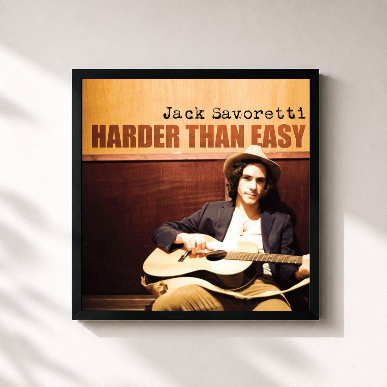 #noir Tableau carré de l'album Harder Than Easy de Jack Savoretti, cadre noir 32x32 cm