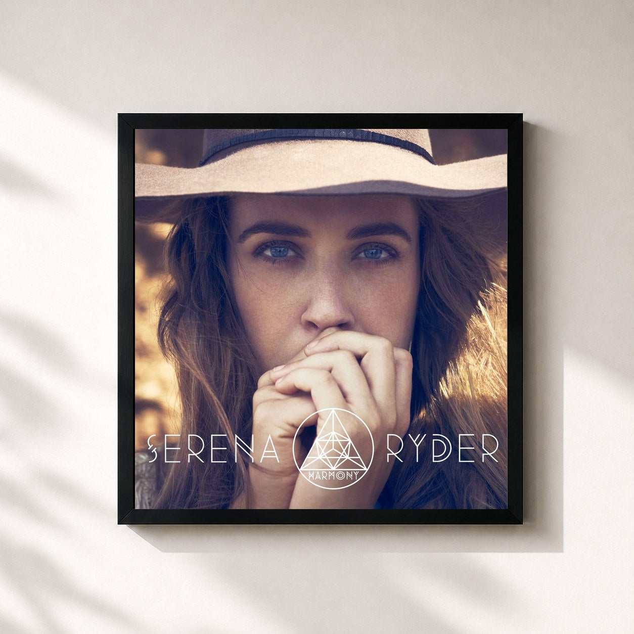 #noir Tableau carré de l'album Harmony (Deluxe) de Serena Ryder, cadre noir 32x32 cm