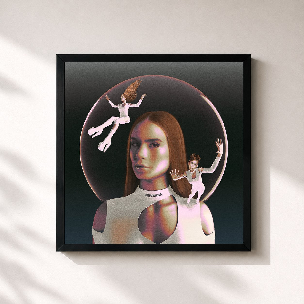 #noir Tableau carré de l'album REVERSA de Carol Biazin, cadre noir 32x32 cm