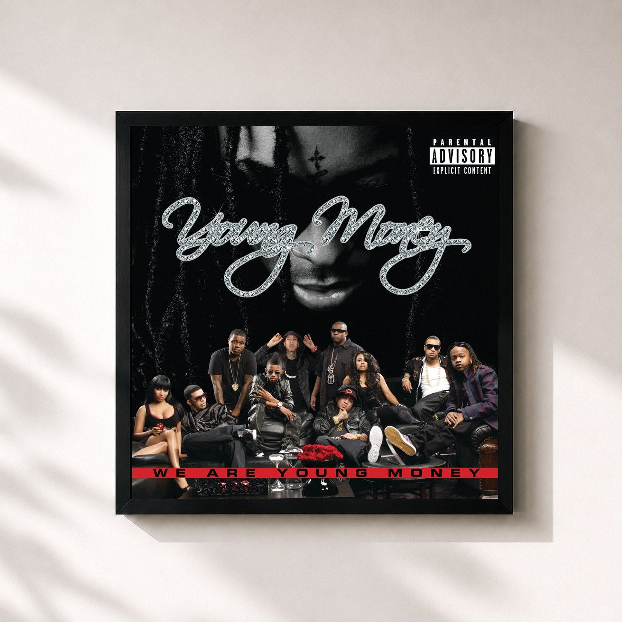 #noir Tableau carré de l'album We Are Young Money de Young Money, cadre noir 32x32 cm