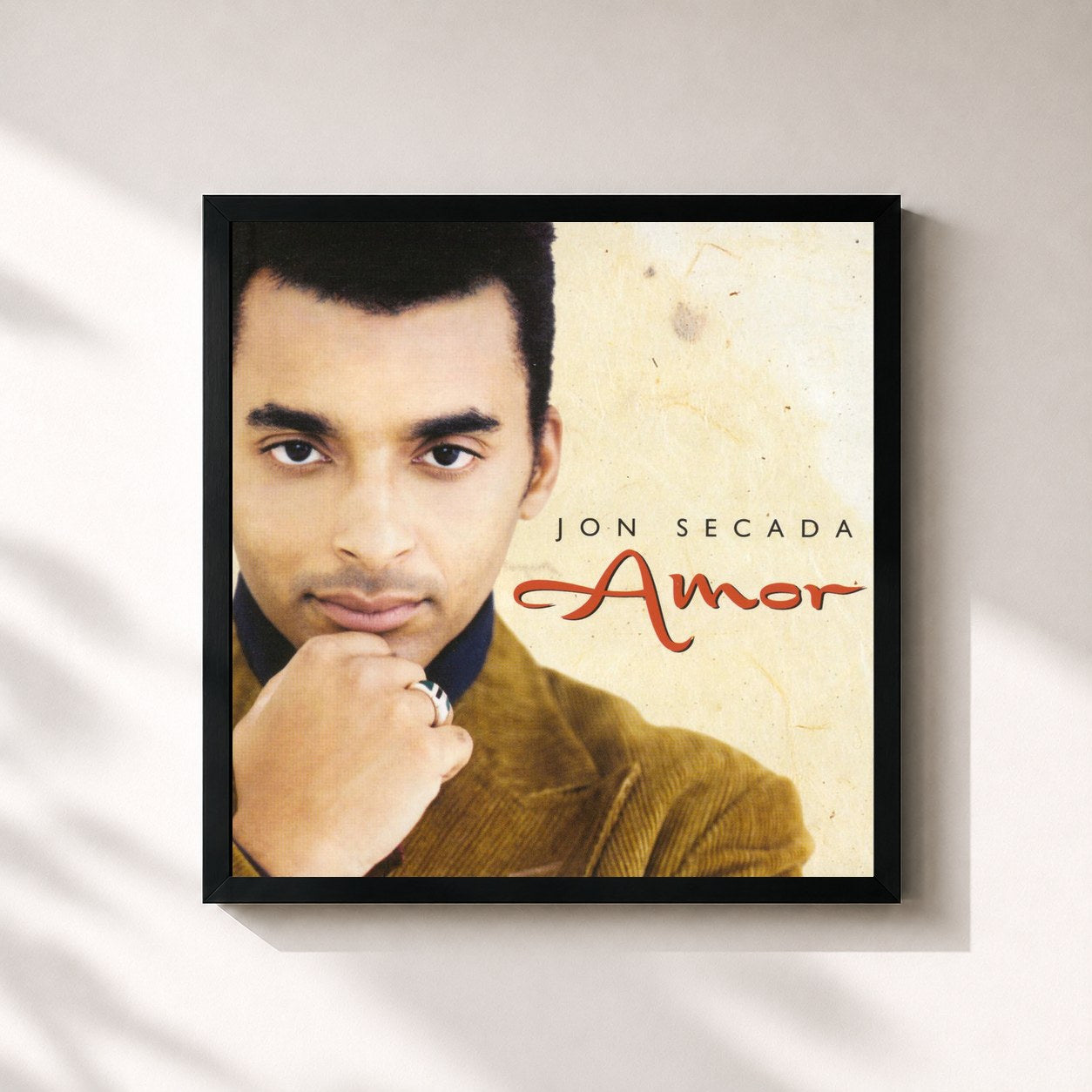 #noir Tableau carré de l'album Amor de Jon Secada, cadre noir 32x32 cm