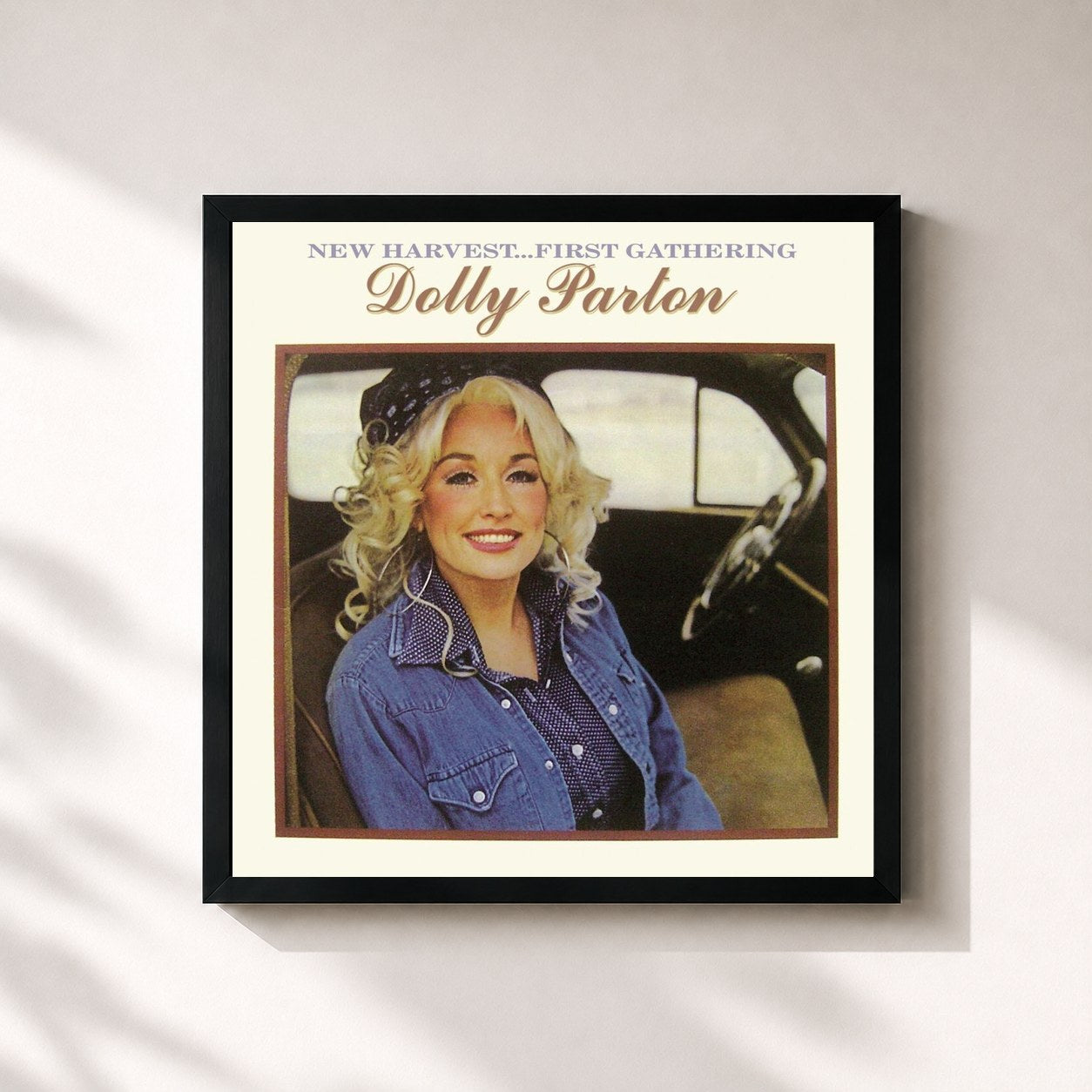 #noir Tableau carré de l'album New Harvest...First Gathering de Dolly Parton, cadre noir 32x32 cm