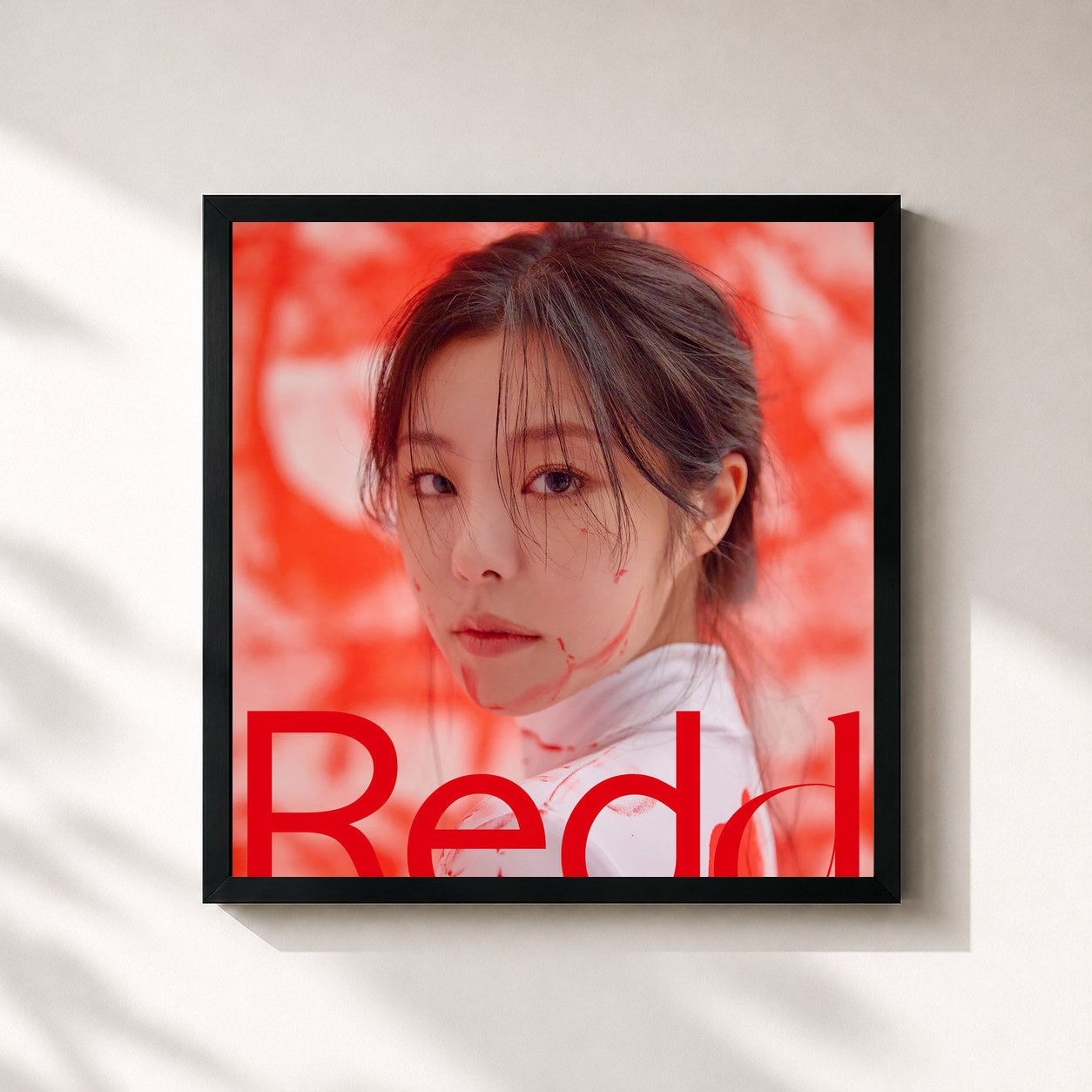 #noir Tableau carré de l'album Redd de Whee In, cadre noir 32x32 cm