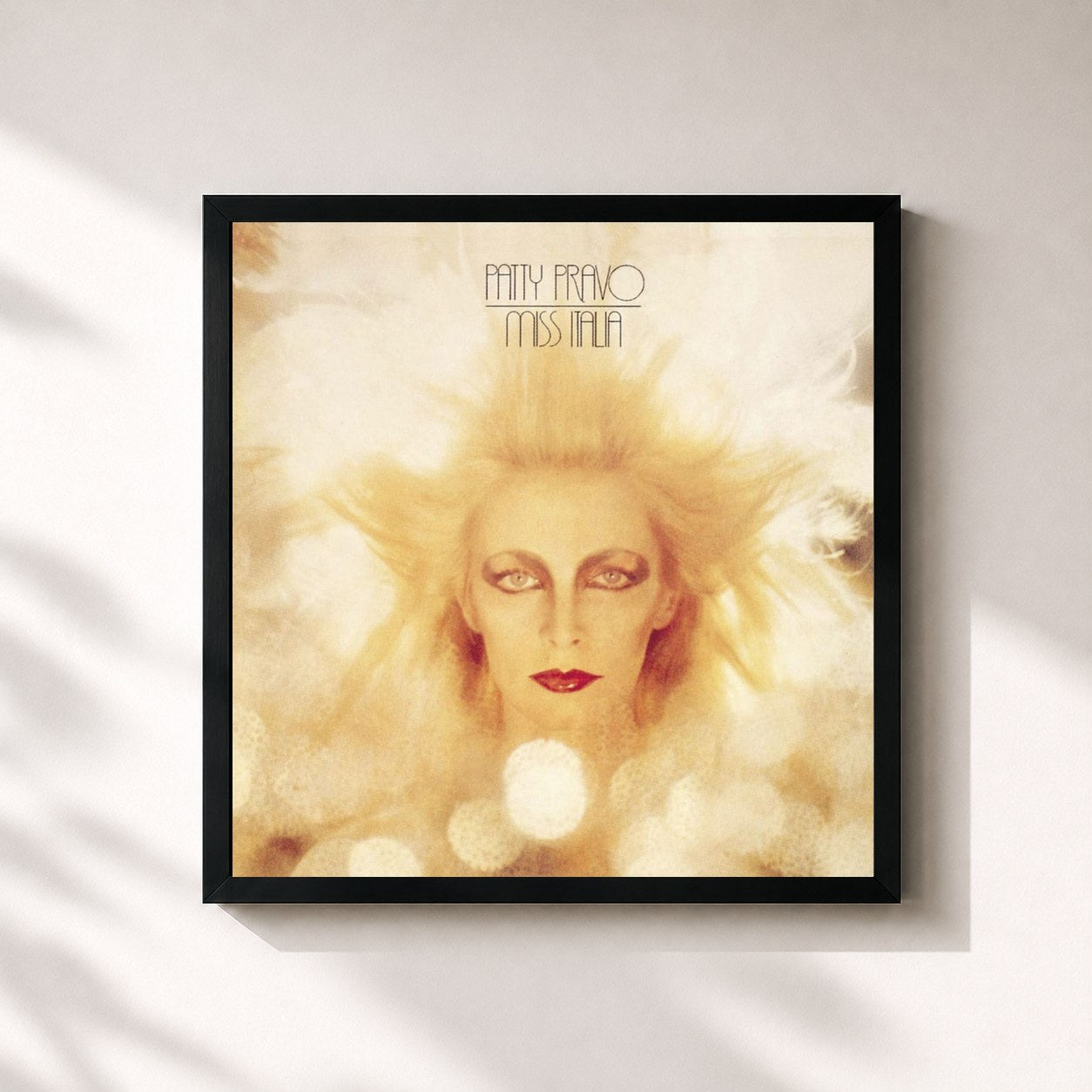 #noir Tableau carré de l'album Miss Italia de Patty Pravo, cadre noir 32x32 cm