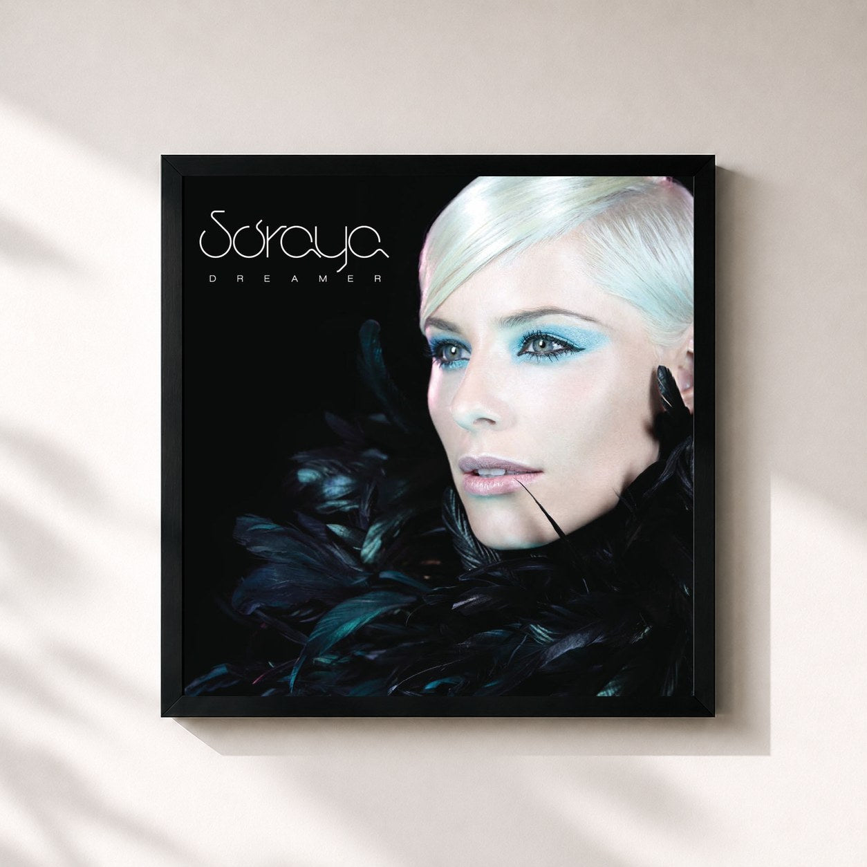 #noir Tableau carré de l'album Dreamer de Soraya, cadre noir 32x32 cm