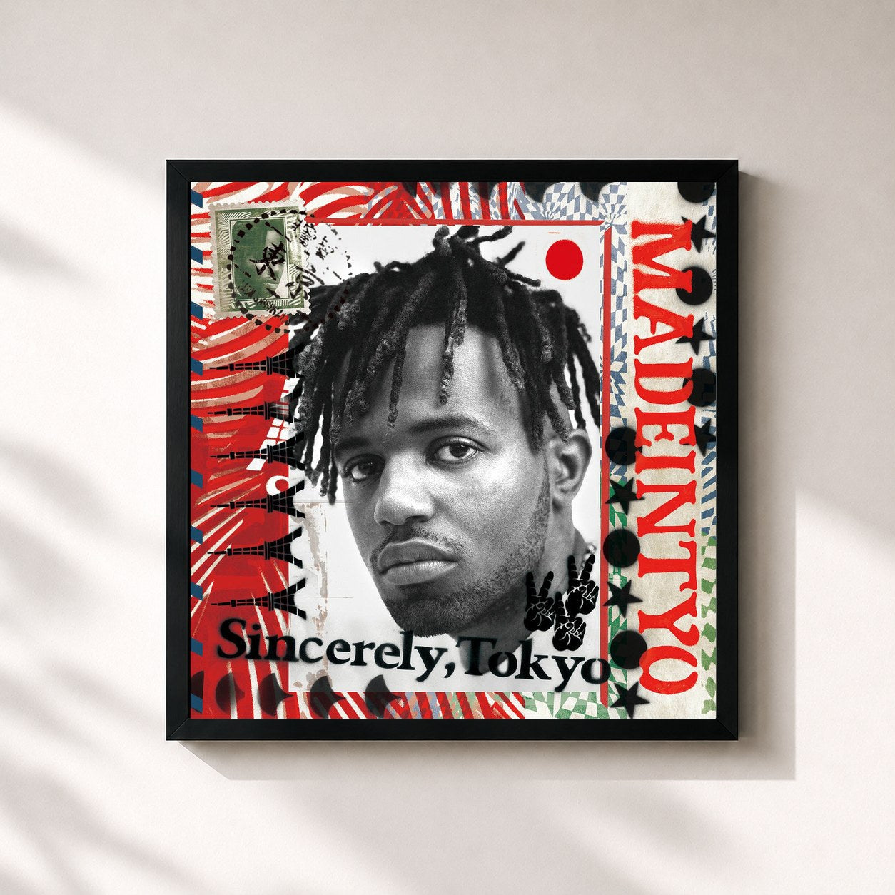 #noir Tableau carré de l'album Sincerely, Tokyo de MadeinTYO, cadre noir 32x32 cm