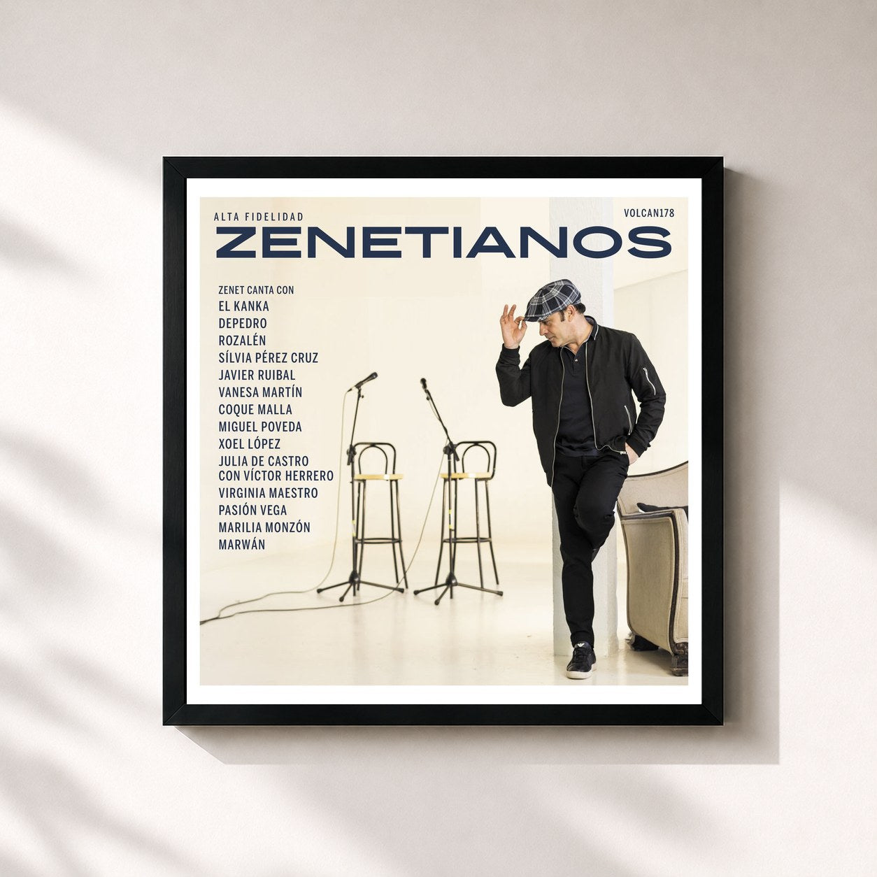 #noir Tableau carré de l'album Zenetianos de Zenet, cadre noir 32x32 cm