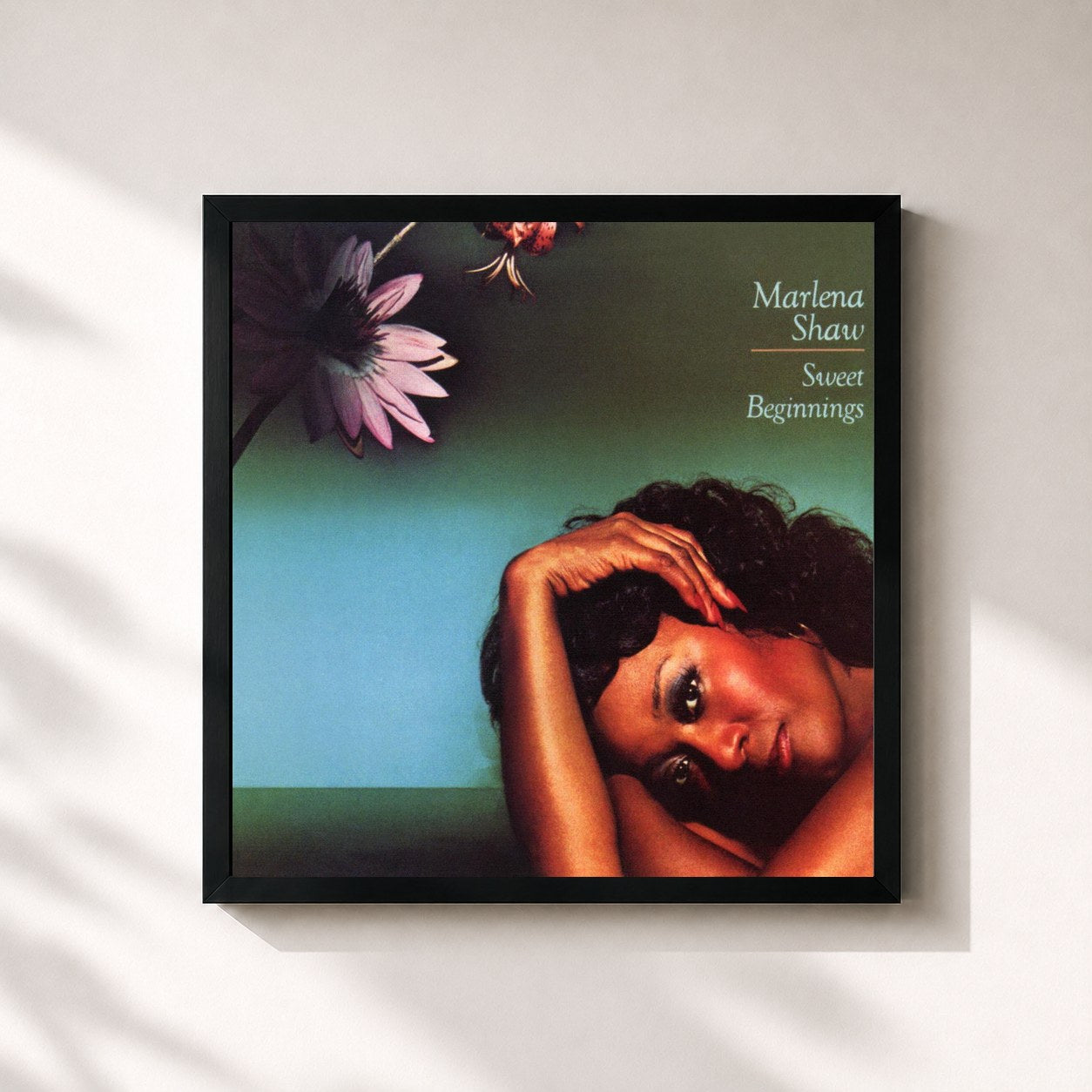 #noir Tableau carré de l'album Sweet Beginnings (Expanded Edition) de Marlena Shaw, cadre noir 32x32 cm