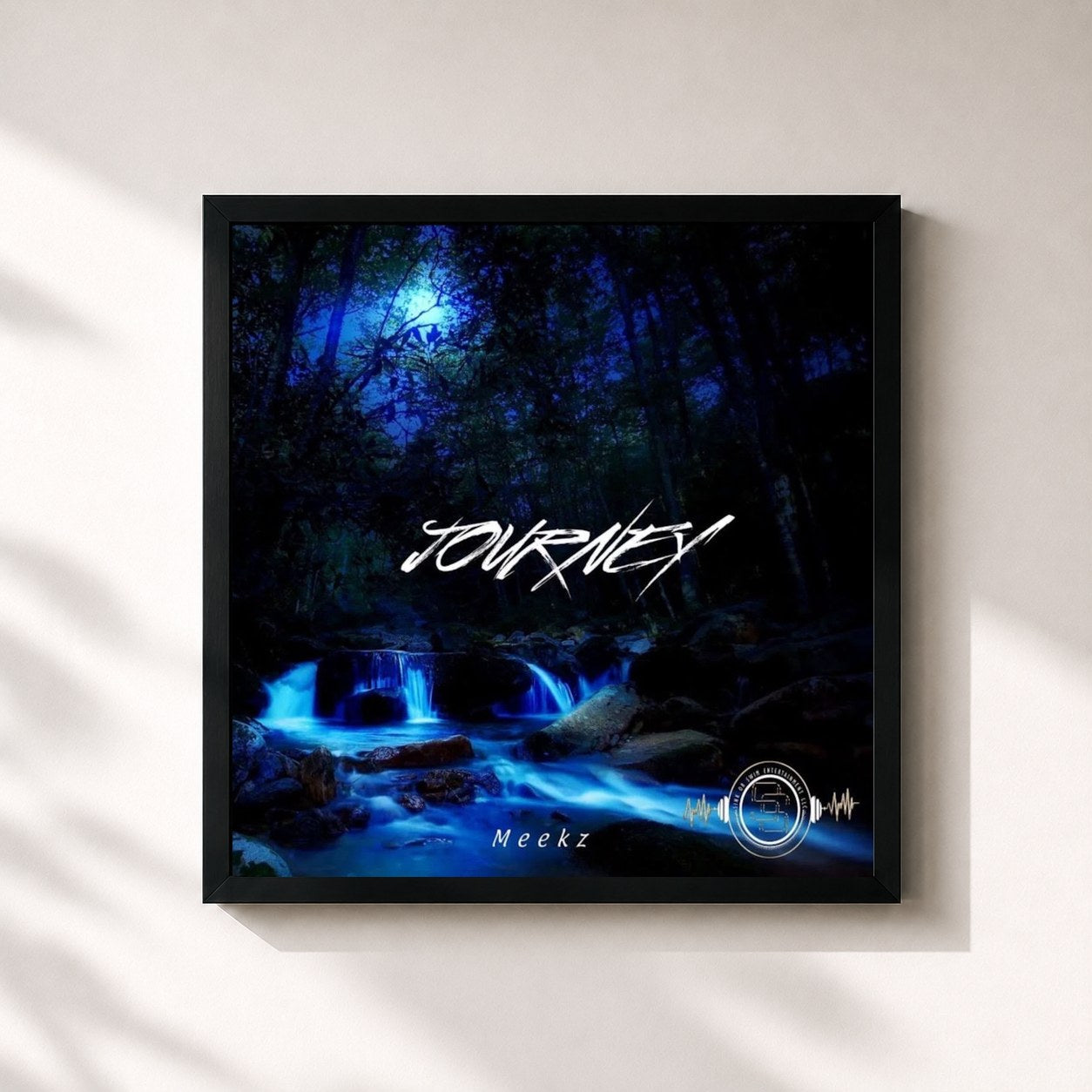 #noir Tableau carré de l'album Journey de Meekz, cadre noir 32x32 cm