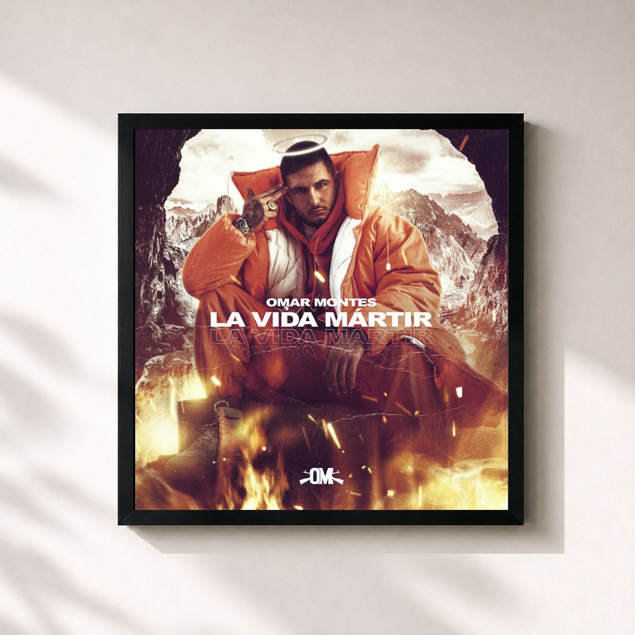 #noir Tableau carré de l'album La Vida Mártir de Omar Montes, cadre noir 32x32 cm