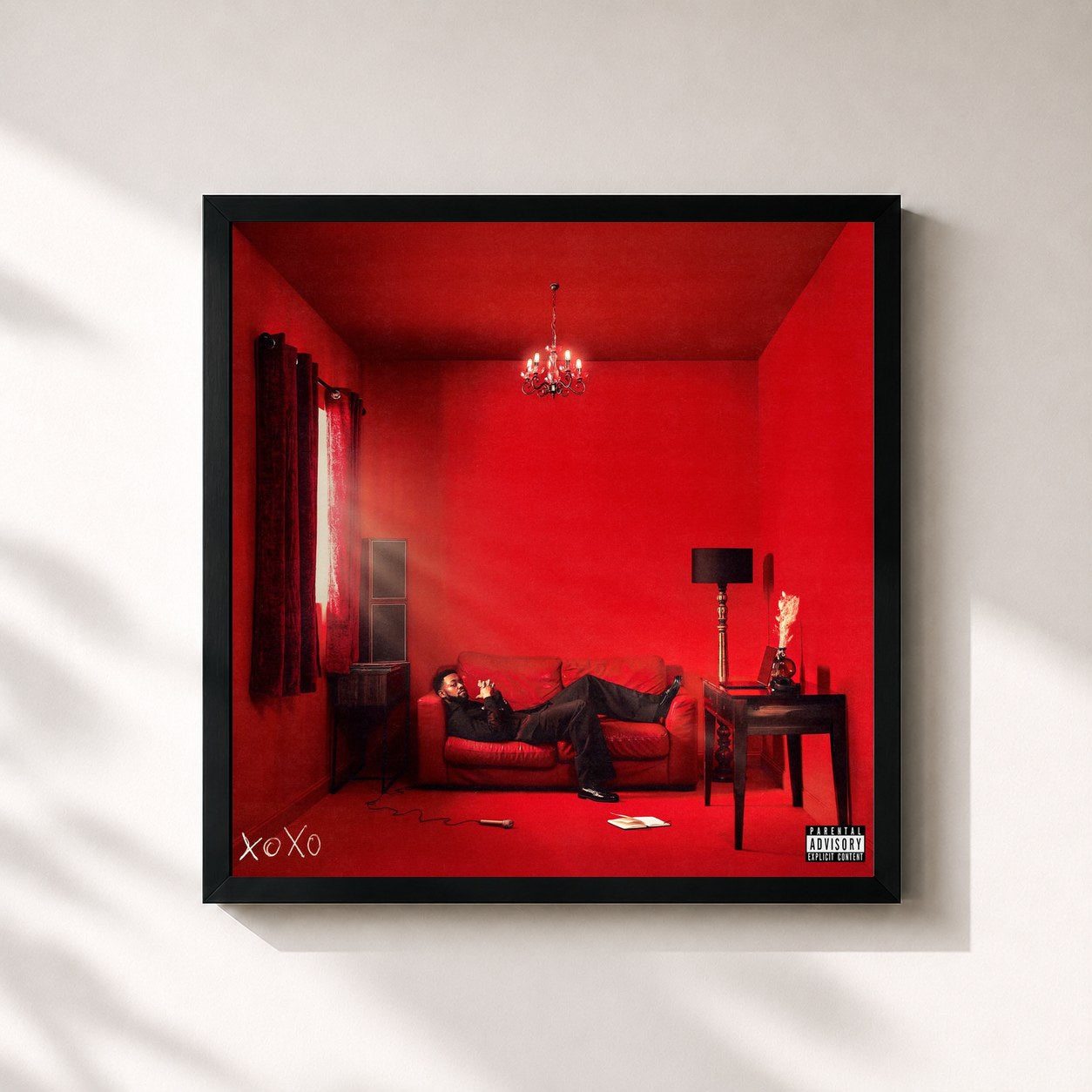 #noir Tableau carré de l'album XOXO de Lojay, cadre noir 32x32 cm