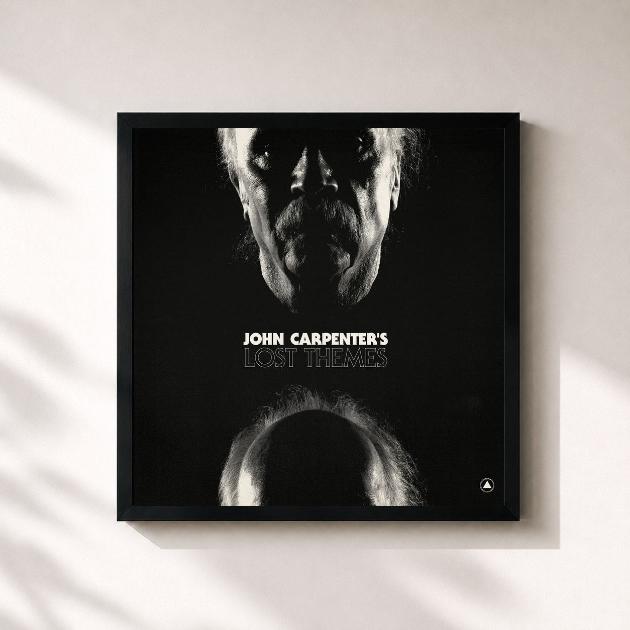 #noir Tableau carré de l'album Lost Themes de John Carpenter, cadre noir 32x32 cm