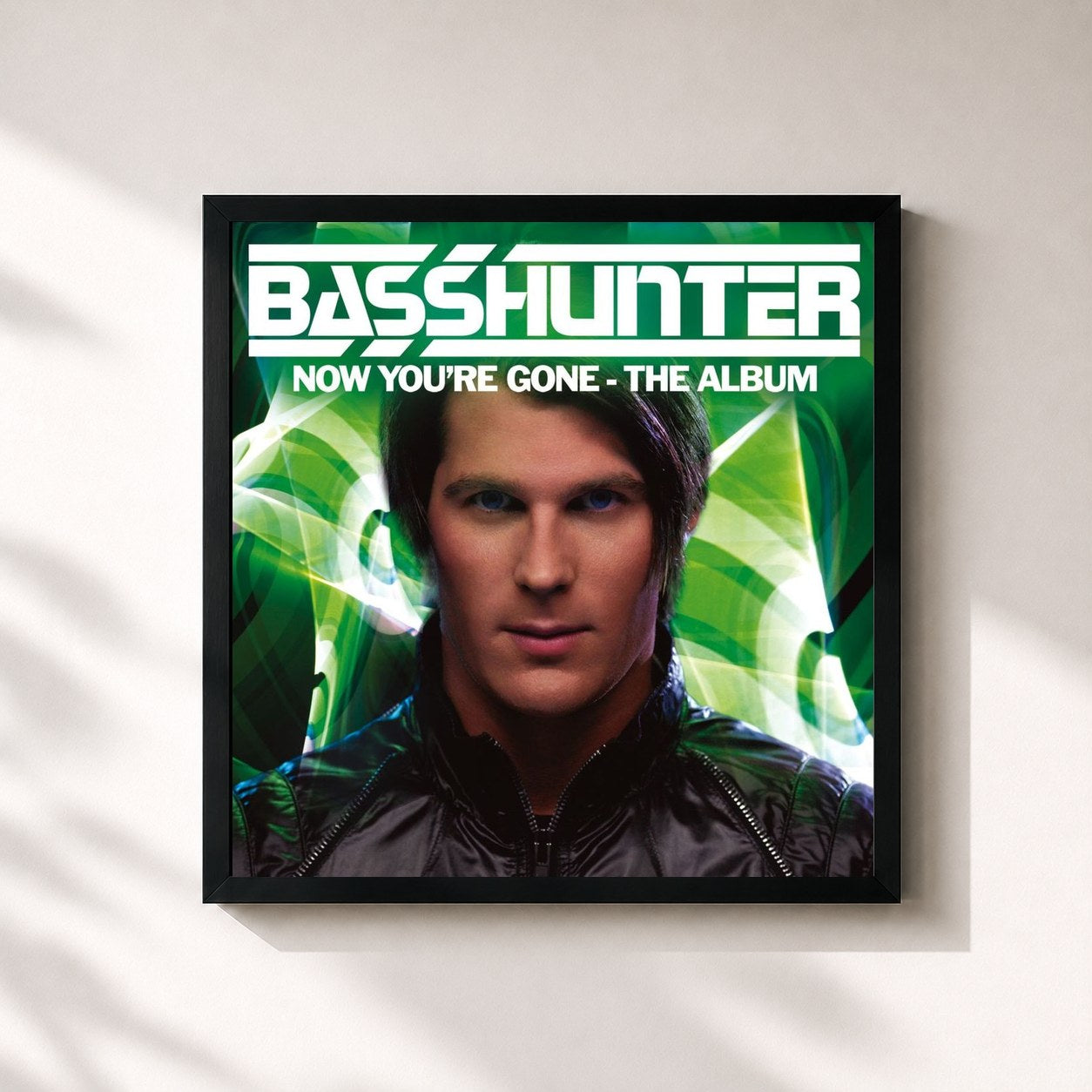 #noir Tableau carré de l'album Now You're Gone - The Album de Basshunter, cadre noir 32x32 cm
