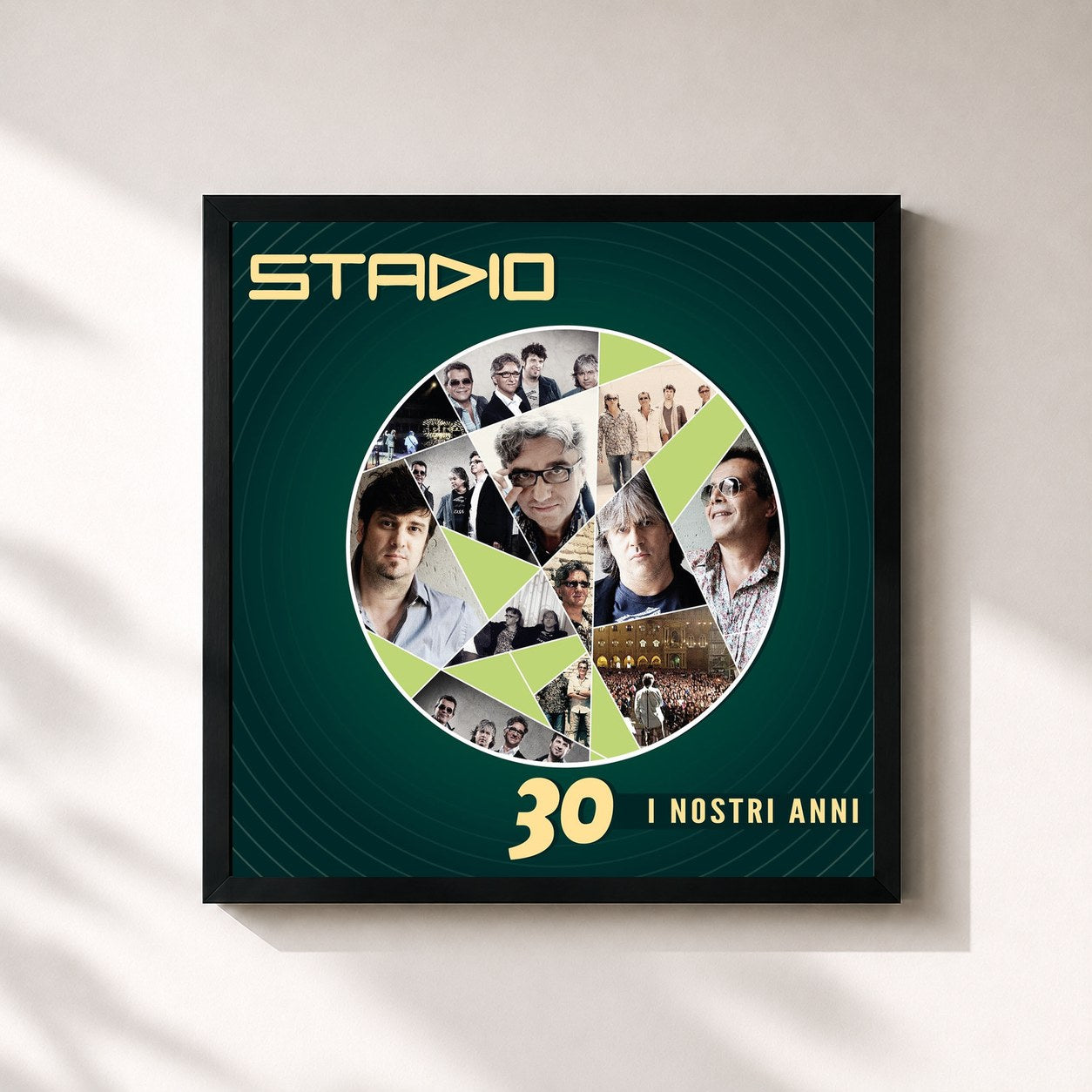 #noir Tableau carré de l'album 30 I Nostri Anni de Stadio, cadre noir 32x32 cm