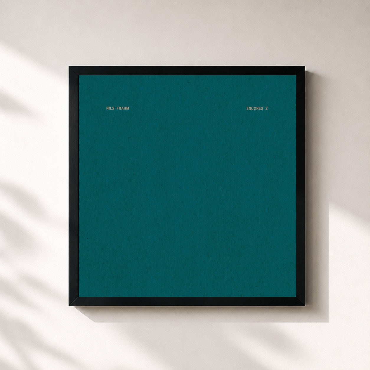 #noir Tableau carré de l'album Encores 2 de Nils Frahm, cadre noir 32x32 cm