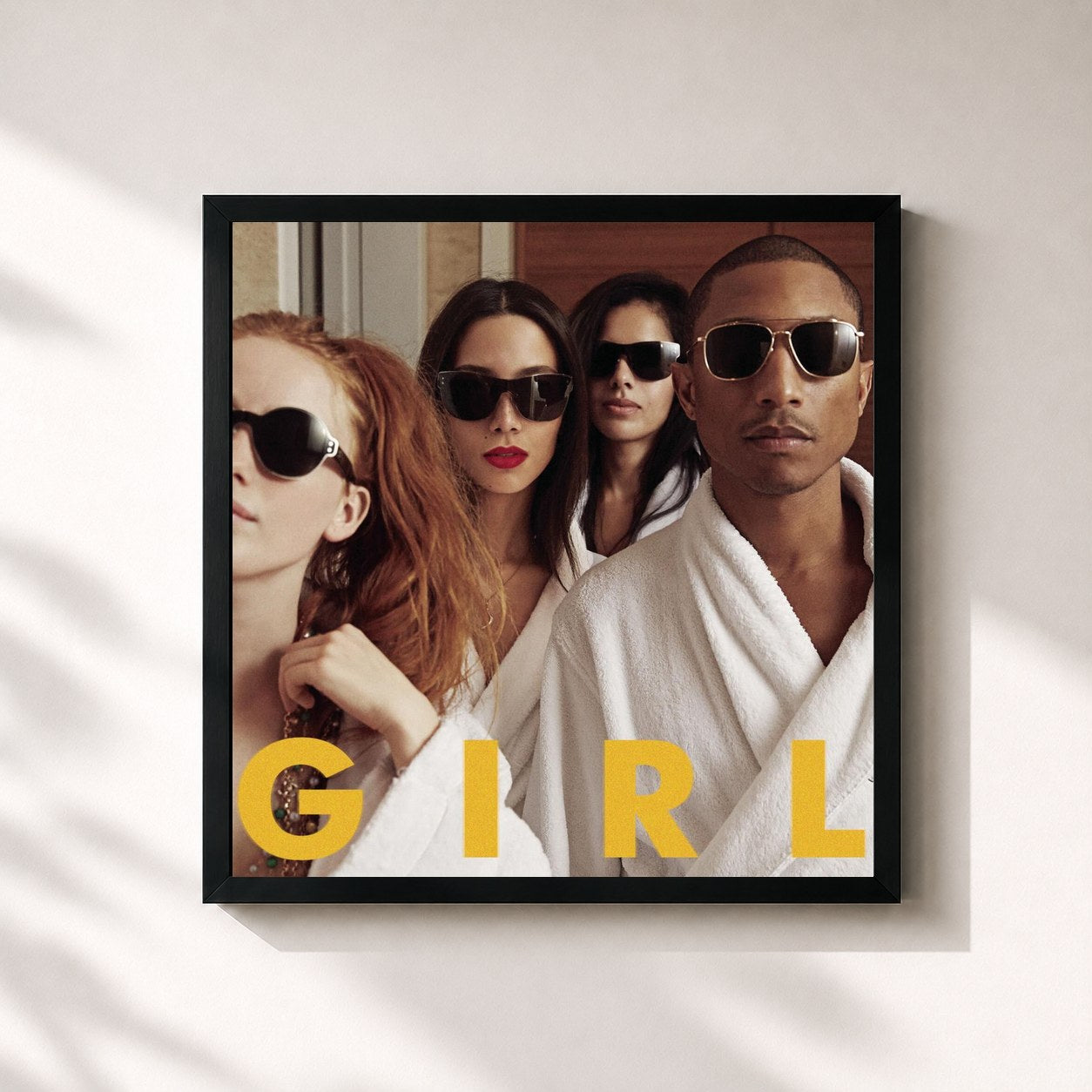 #noir Tableau carré de l'album G I R L de Pharrell Williams, cadre noir 32x32 cm
