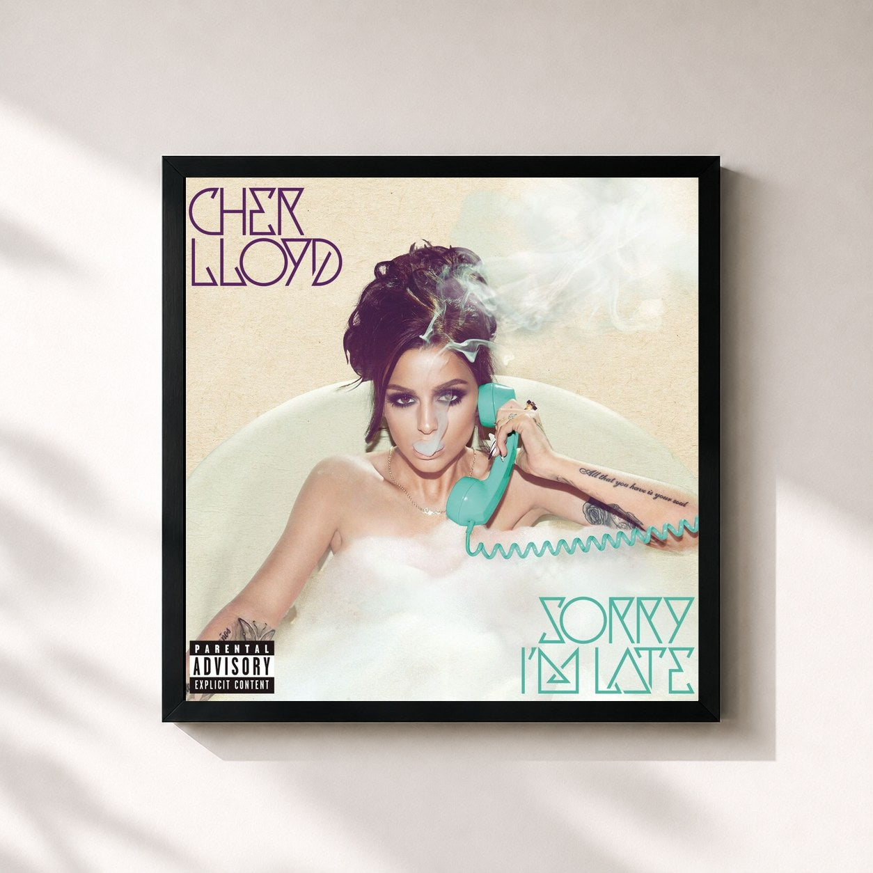 #noir Tableau carré de l'album Sorry I'm Late de Cher Lloyd, cadre noir 32x32 cm