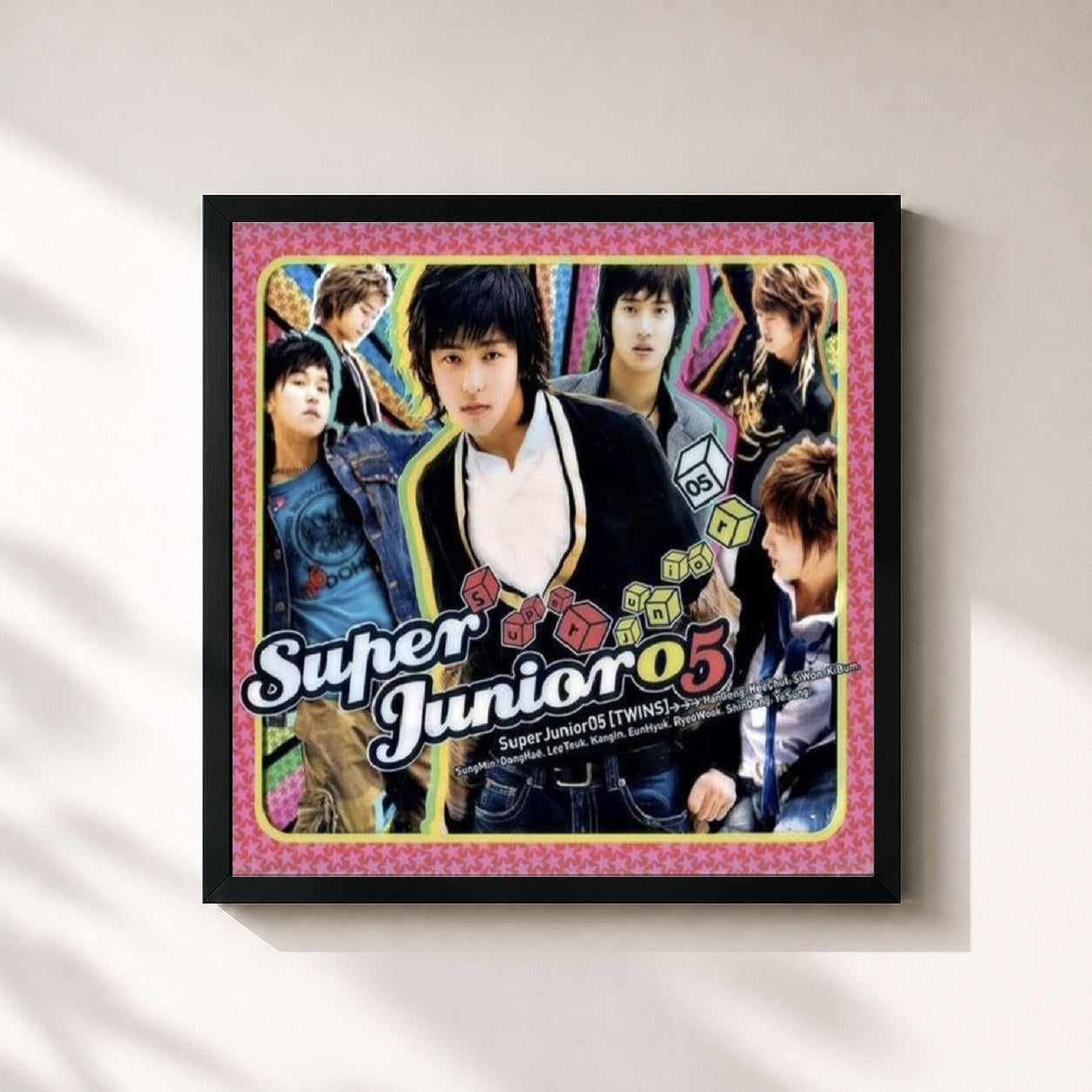 #noir Tableau carré de l'album Super Junior 05 de SUPER JUNIOR, cadre noir 32x32 cm