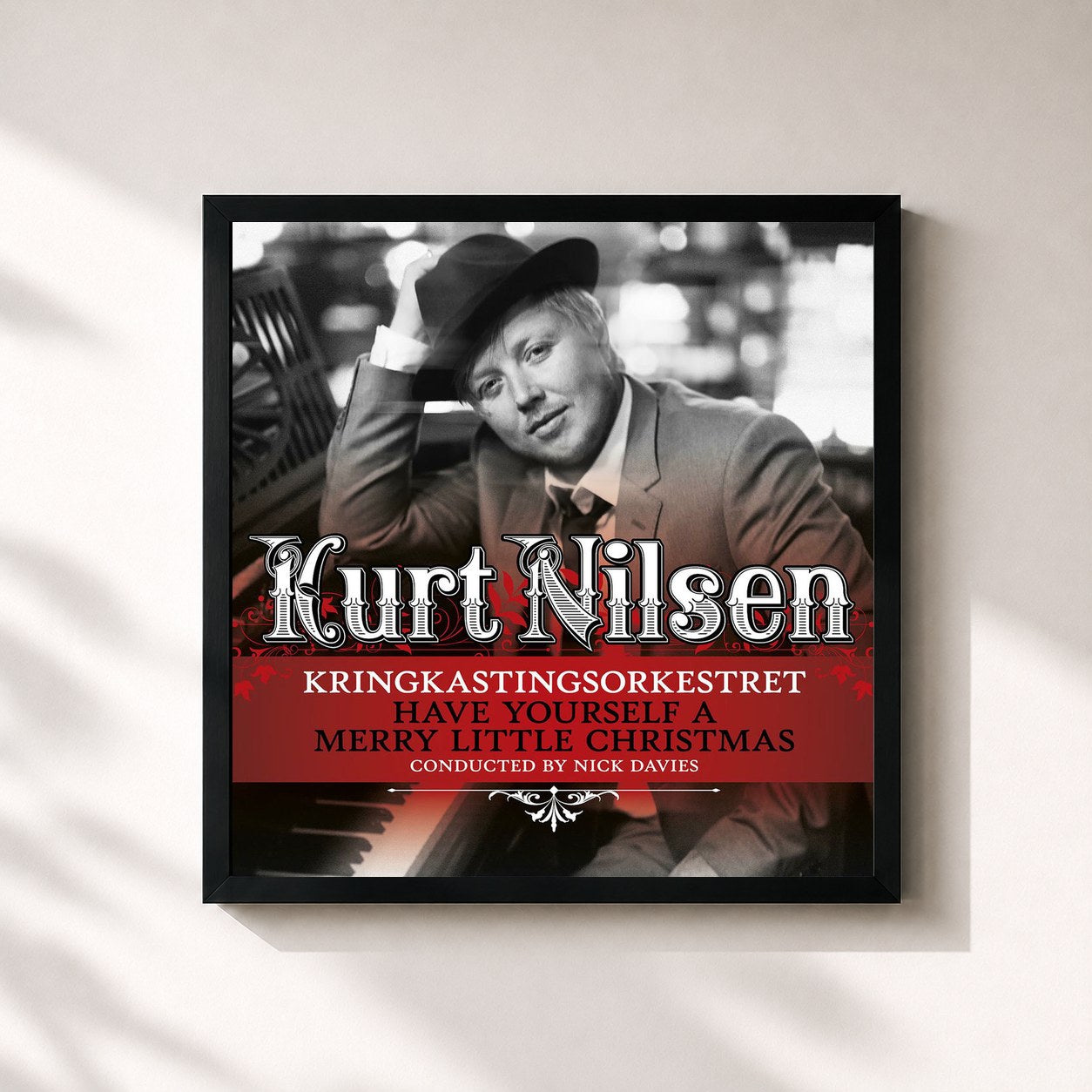 #noir Tableau carré de l'album Have Yourself A Merry Little Christmas de Kurt Nilsen, cadre noir 32x32 cm