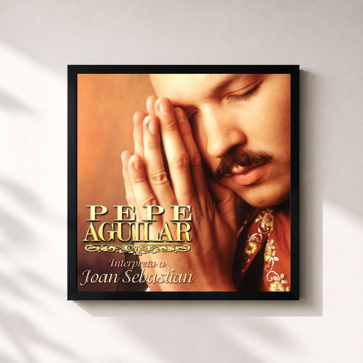 #noir Tableau carré de l'album Pepe Aguilar Interpreta A Joan Sebastian de Pepe Aguilar, cadre noir 32x32 cm