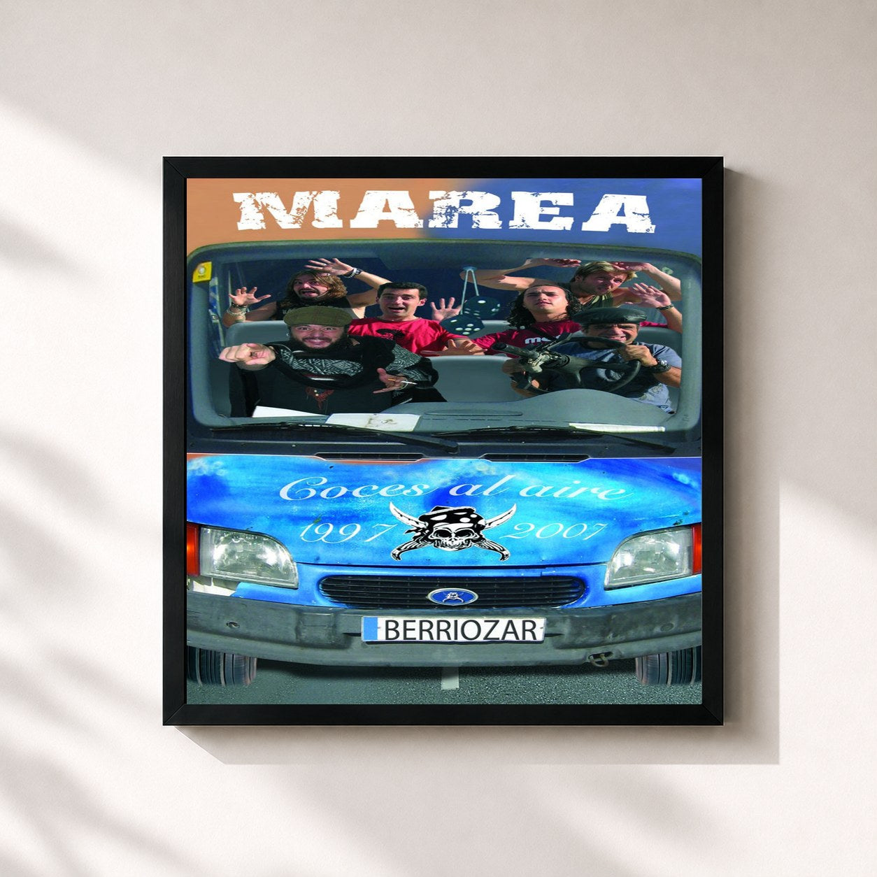 #noir Tableau carré de l'album Coces al Aire 1997-2007 de Marea, cadre noir 32x32 cm