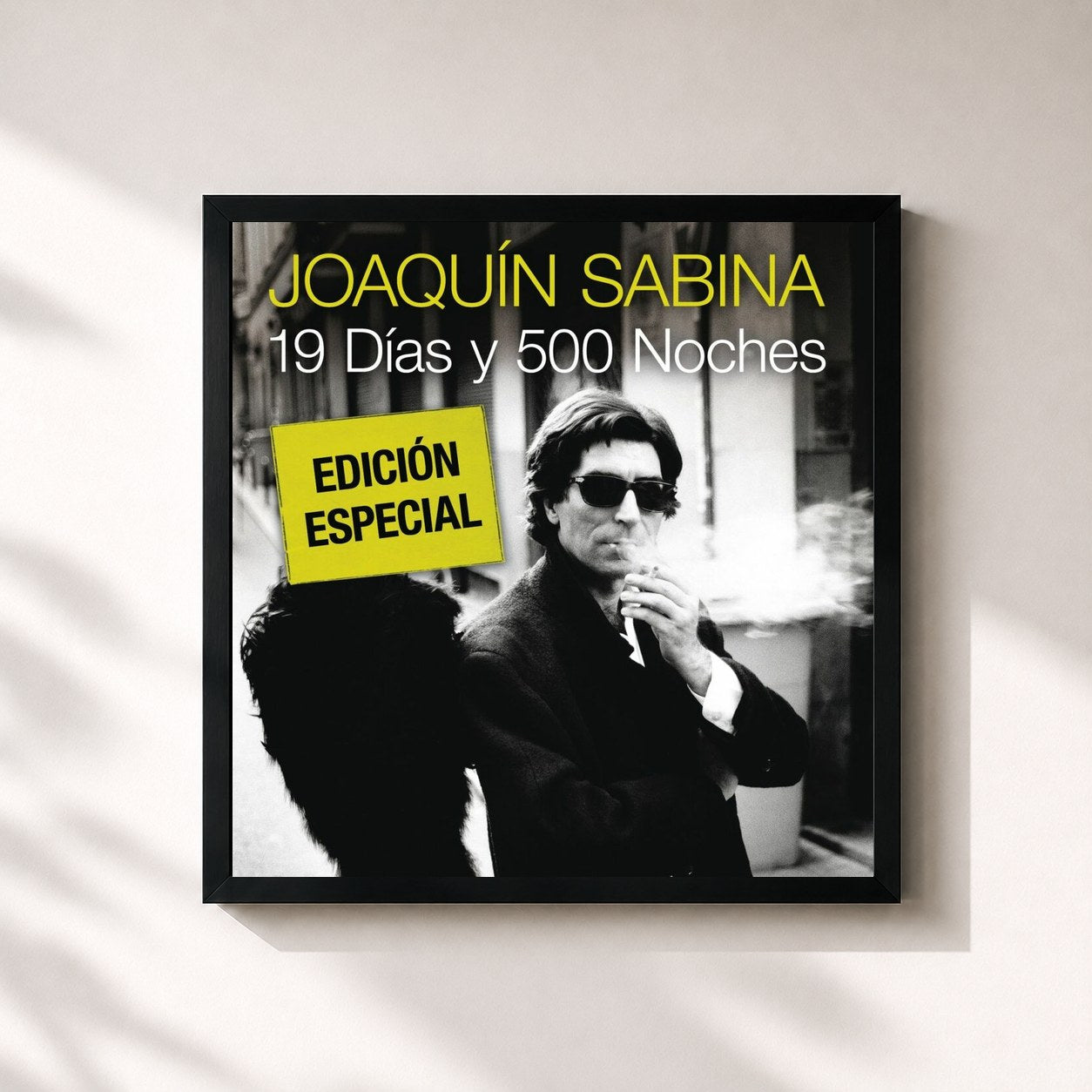 #noir Tableau carré de l'album 19 Dias Y 500 Noches de Joaquín Sabina, cadre noir 32x32 cm