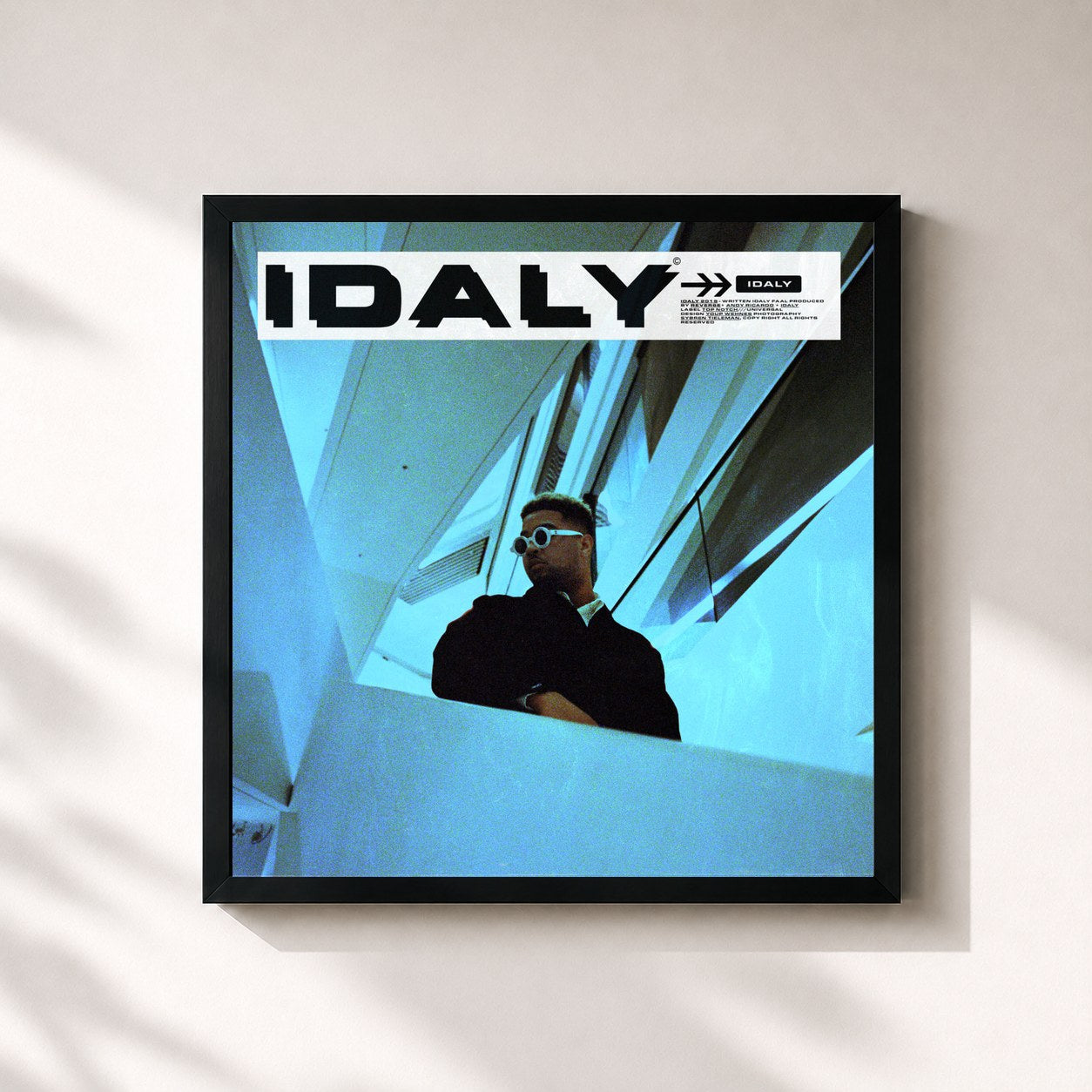 #noir Tableau carré de l'album IDALY de Idaly, cadre noir 32x32 cm