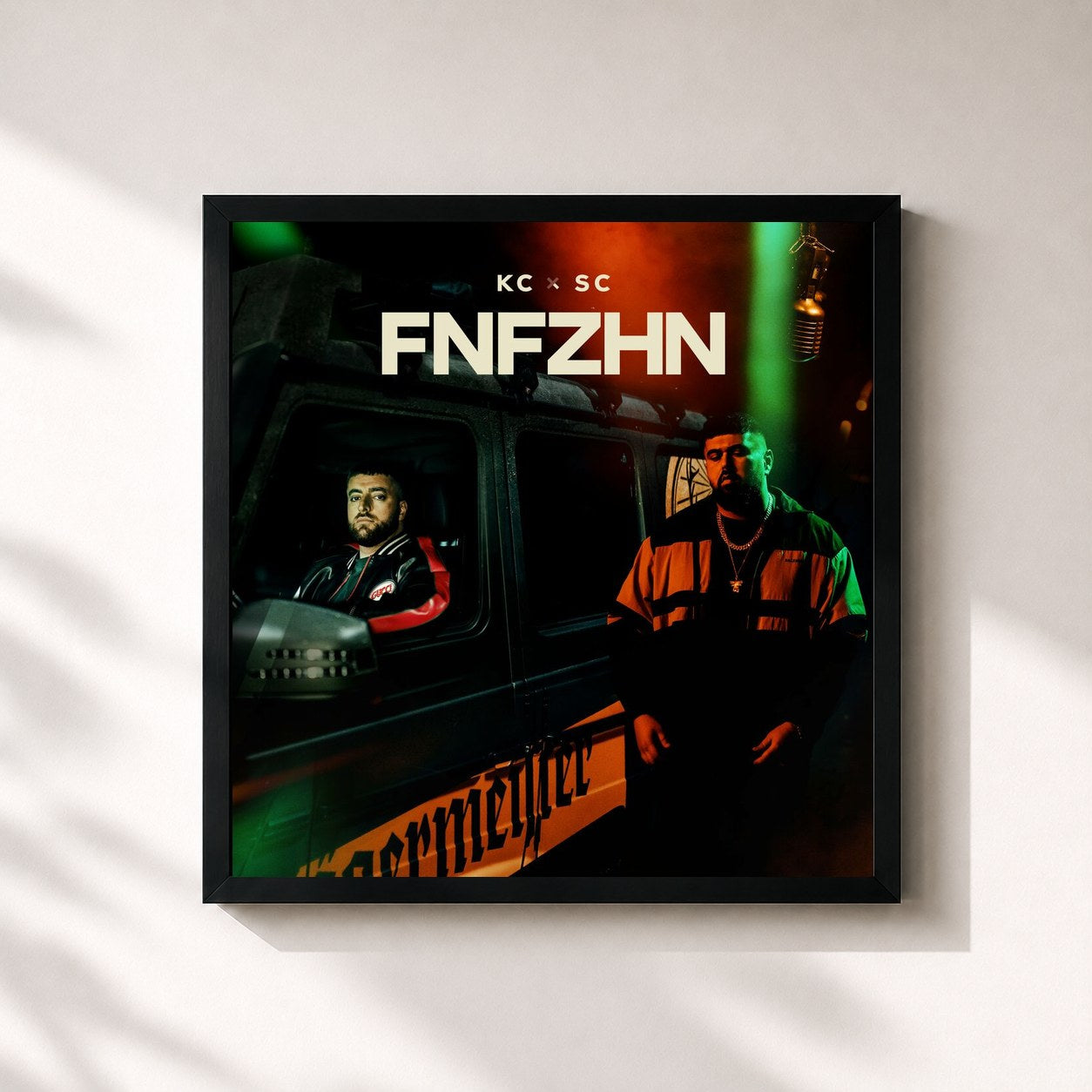 #noir Tableau carré de l'album FNFZHN de KC Rebell, cadre noir 32x32 cm