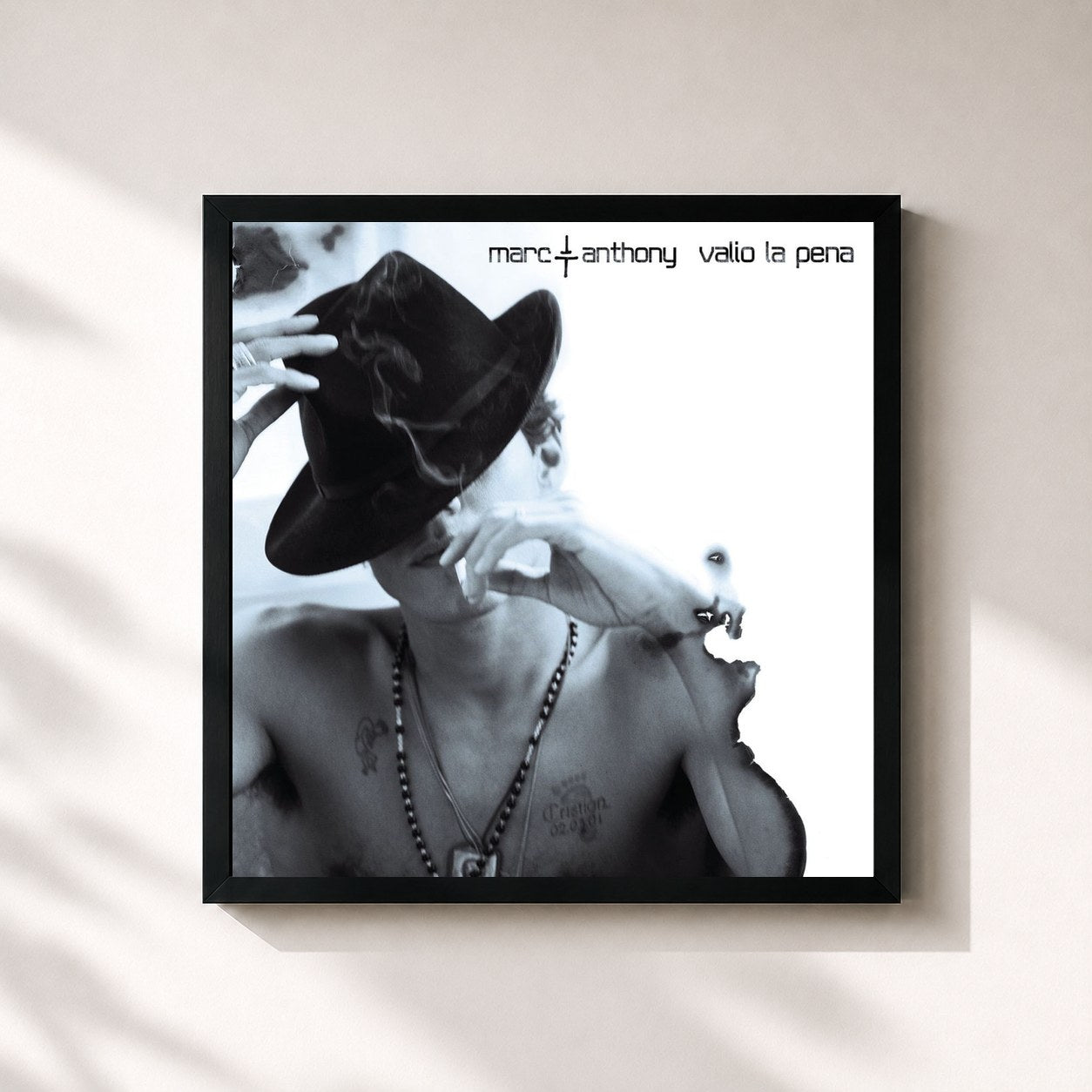 #noir Tableau carré de l'album Valio La Pena de Marc Anthony, cadre noir 32x32 cm