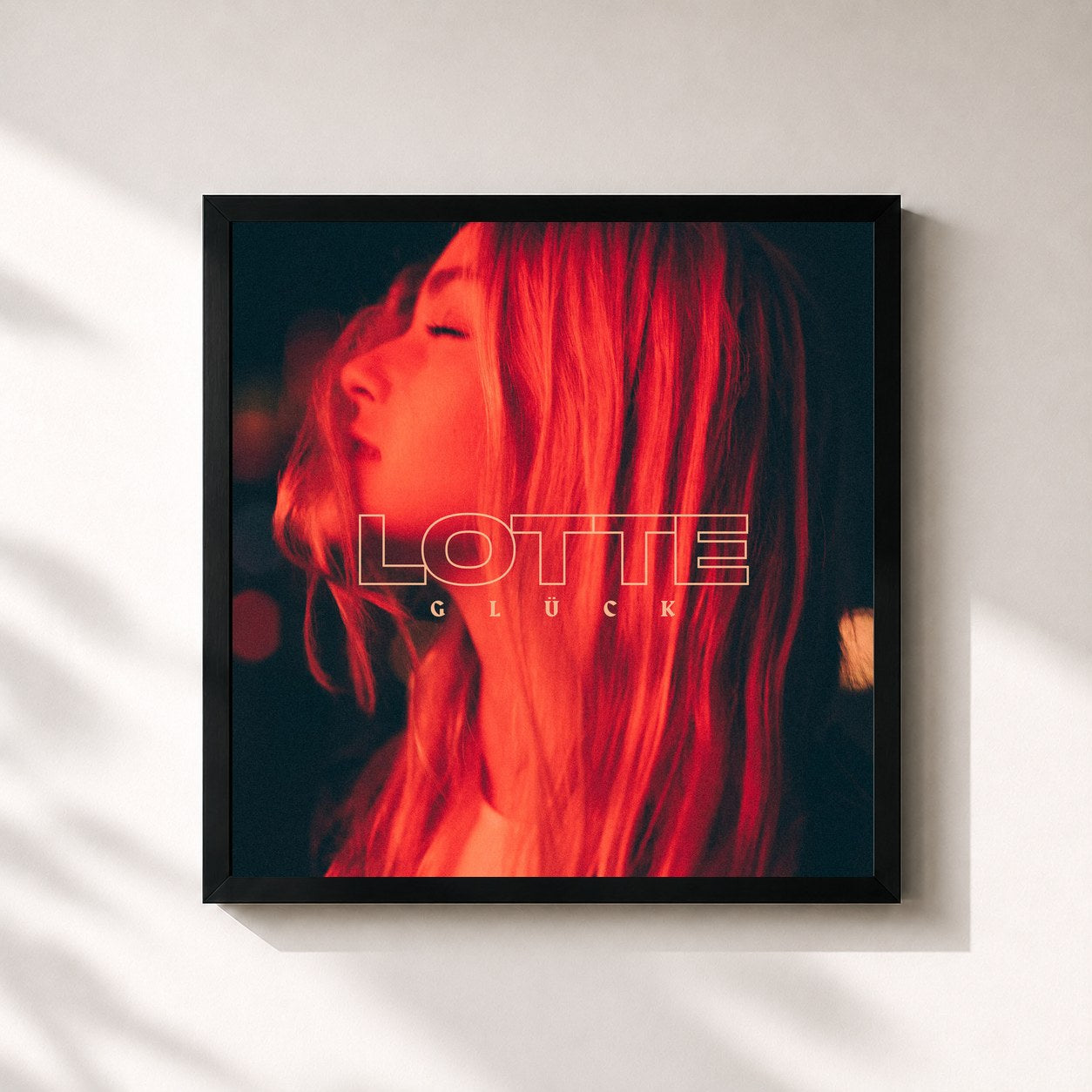 #noir Tableau carré de l'album Glück de LOTTE, cadre noir 32x32 cm