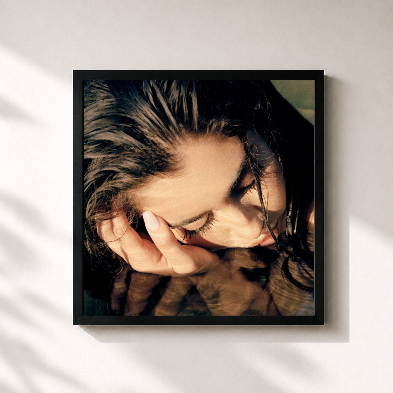 #noir Tableau carré de l'album PRELUDE de Lauren Jauregui, cadre noir 32x32 cm