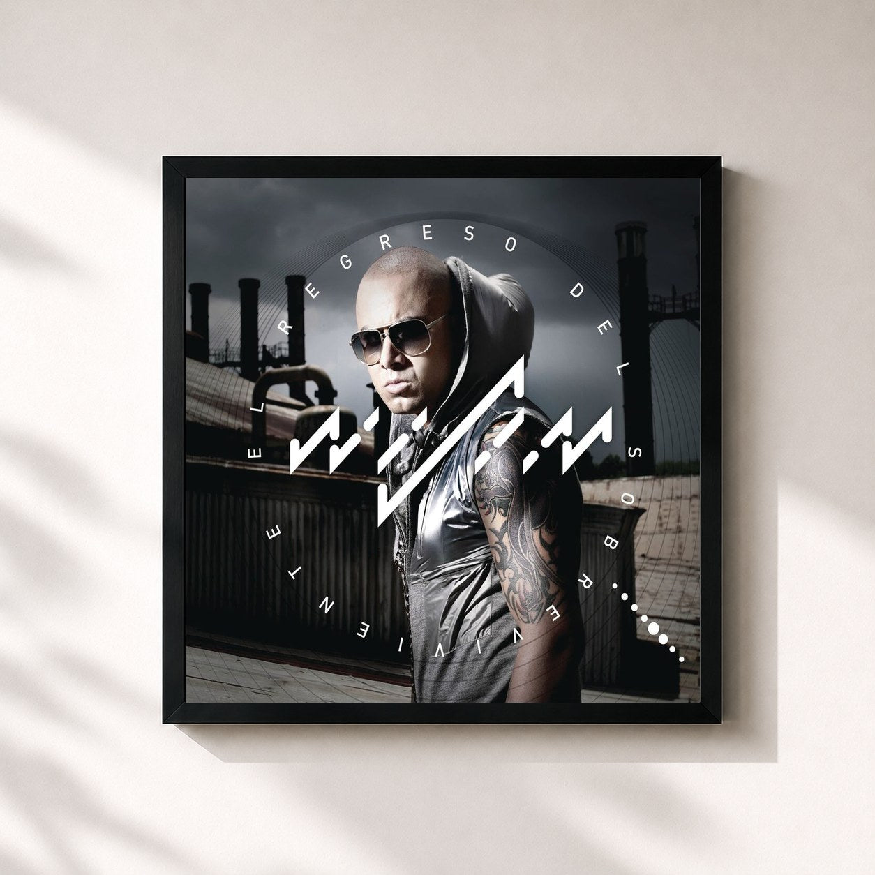 #noir Tableau carré de l'album El Regreso del Sobreviviente de Wisin, cadre noir 32x32 cm