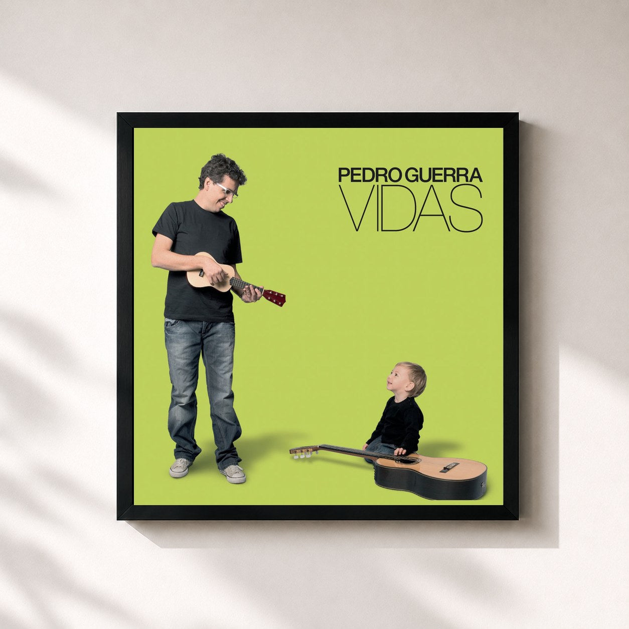 #noir Tableau carré de l'album Vidas de Pedro Guerra, cadre noir 32x32 cm