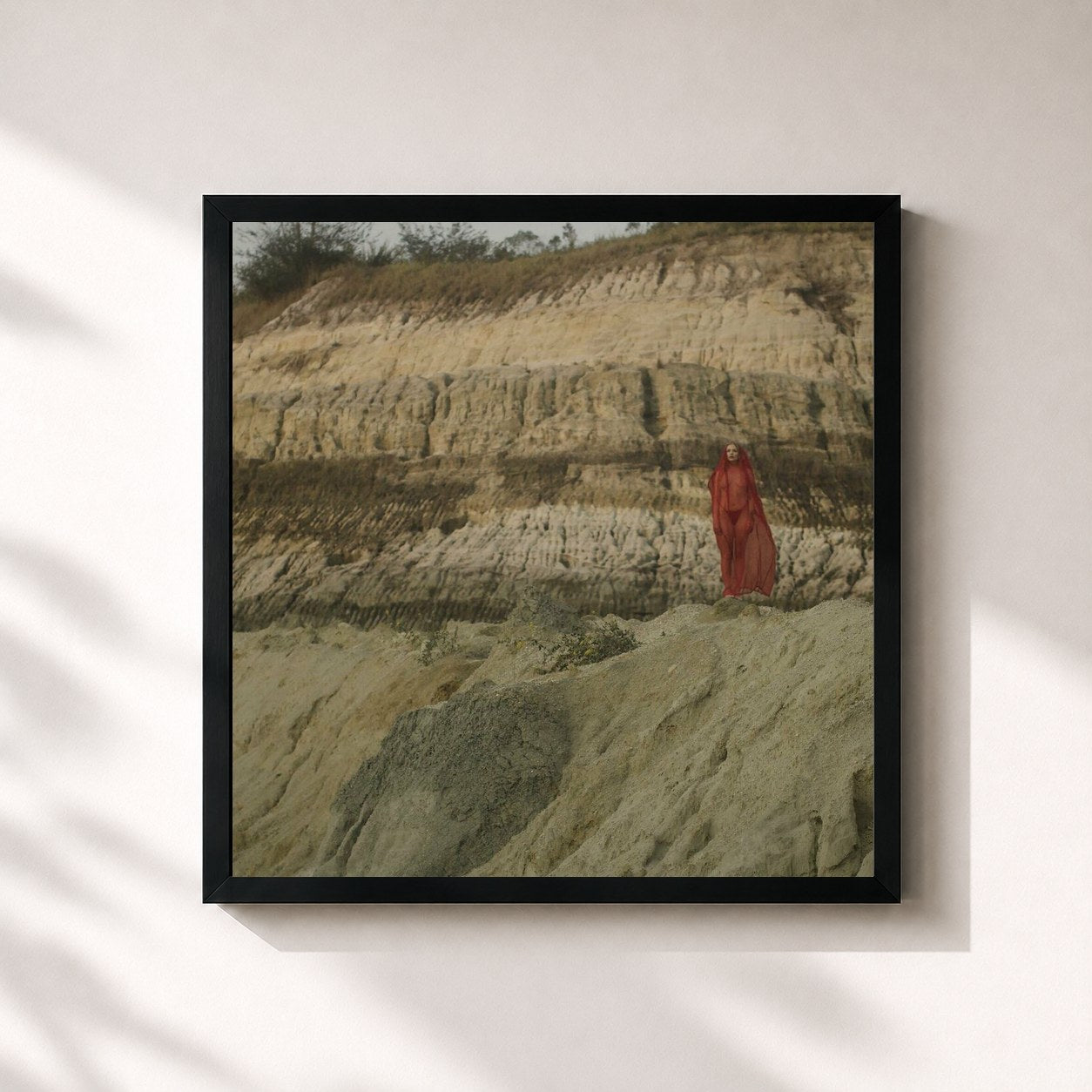 #noir Tableau carré de l'album Escândalo Íntimo (Deluxe) de Luísa Sonza, cadre noir 32x32 cm