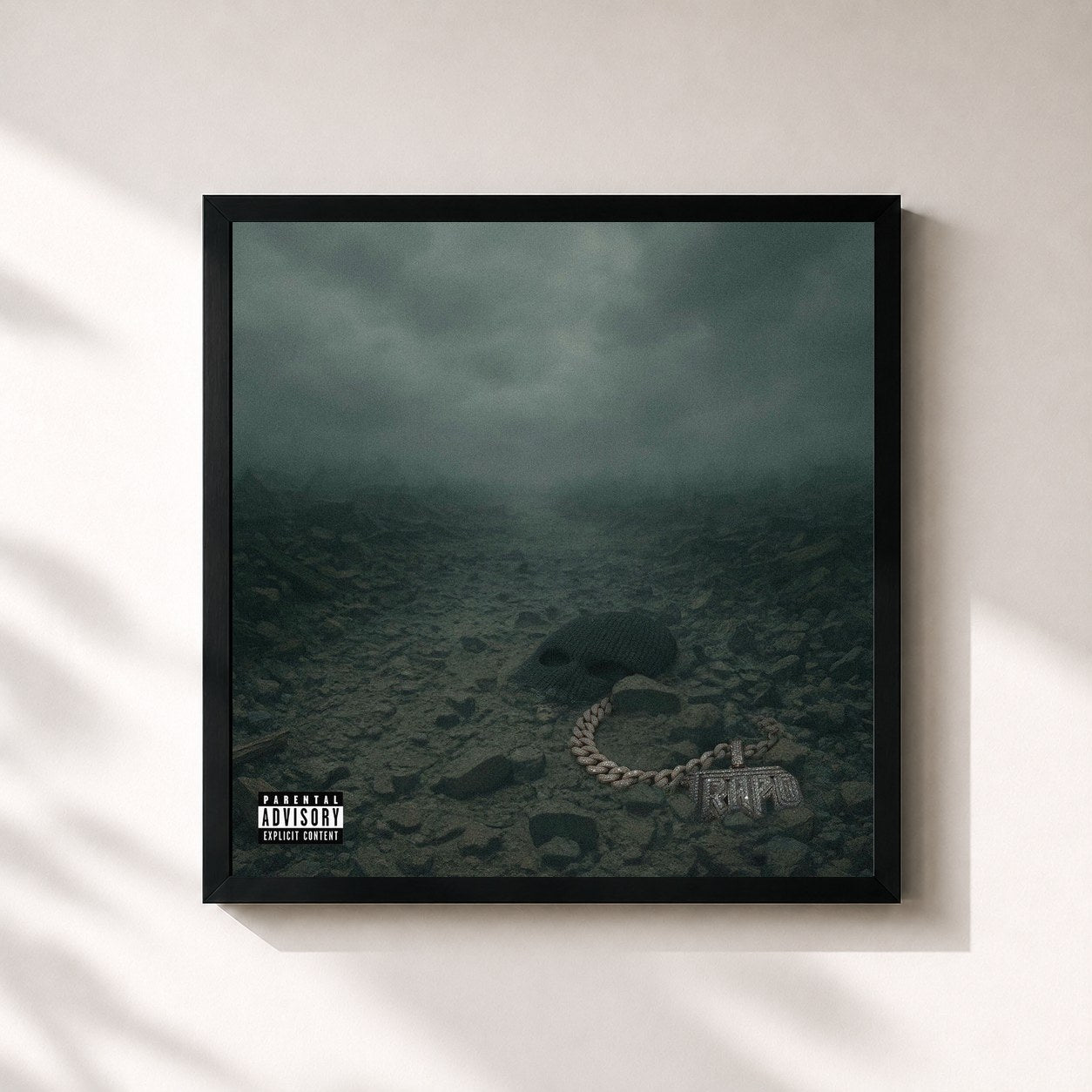 #noir Tableau carré de l'album When The Dust Settles de K-Trap, cadre noir 32x32 cm