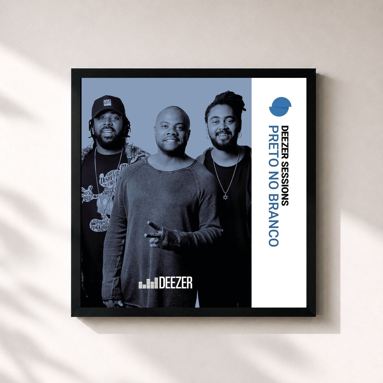 #noir Tableau carré de l'album Deezer Sessions PNB de Preto no Branco, cadre noir 32x32 cm
