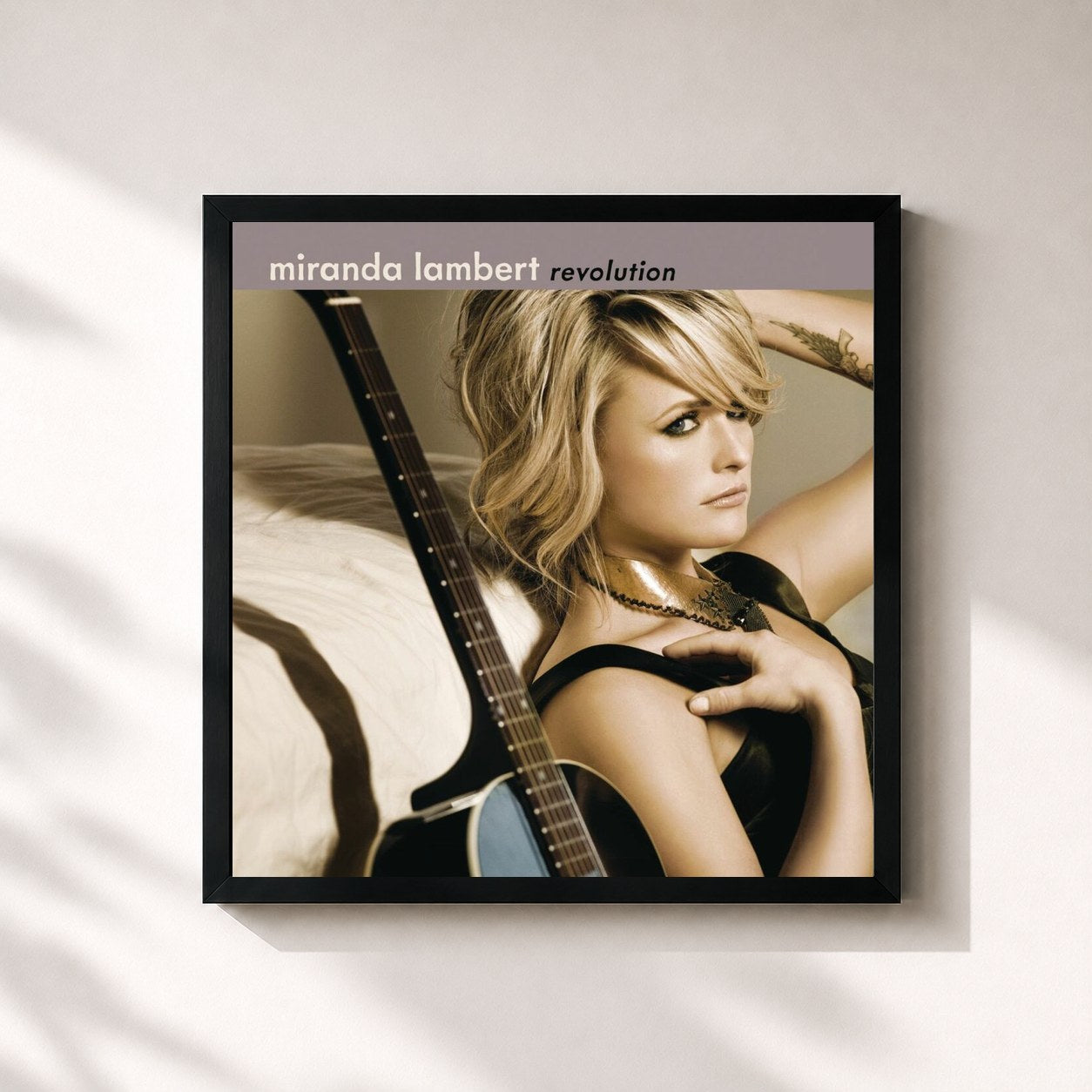 #noir Tableau carré de l'album Revolution de Miranda Lambert, cadre noir 32x32 cm