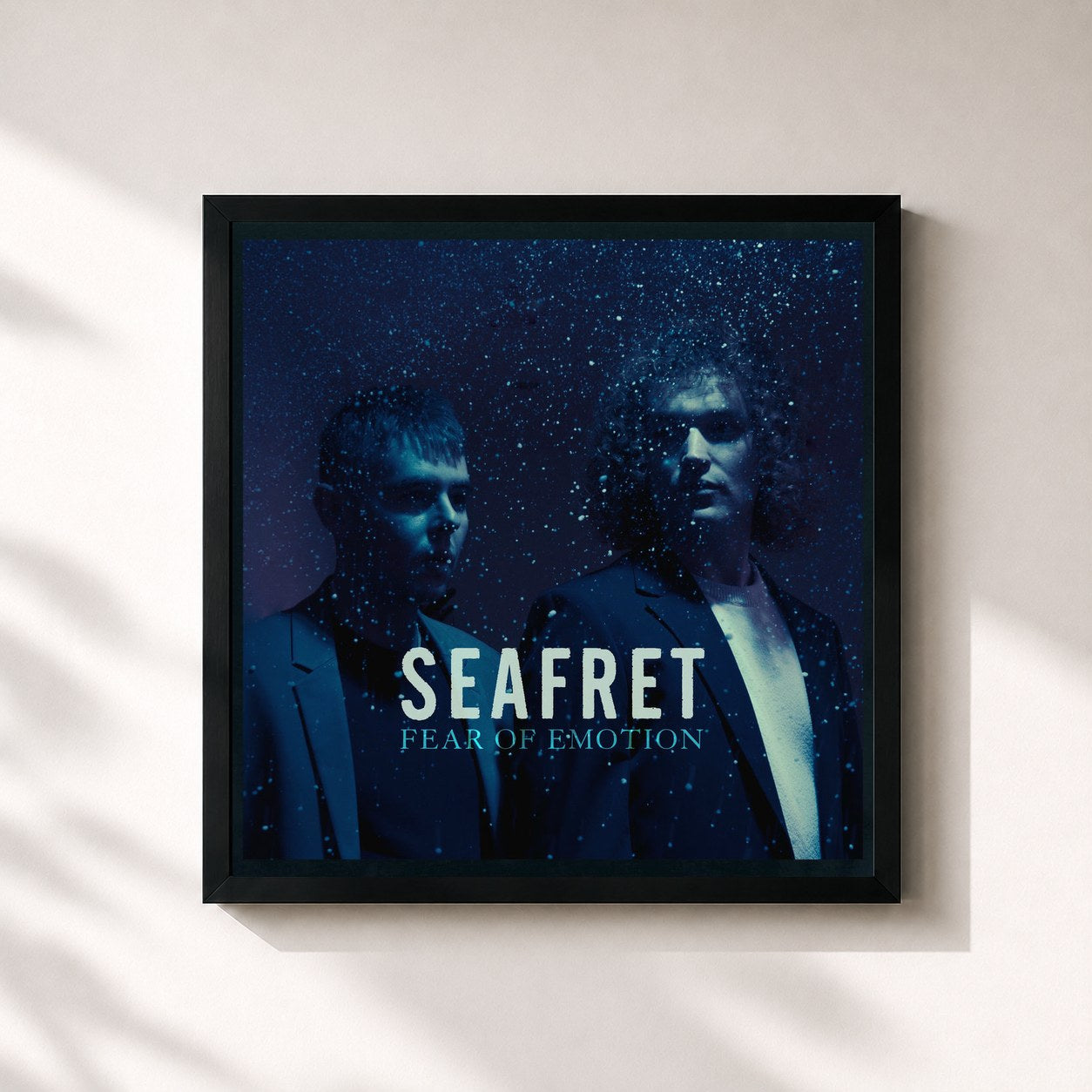 #noir Tableau carré de l'album Fear Of Emotion de Seafret, cadre noir 32x32 cm
