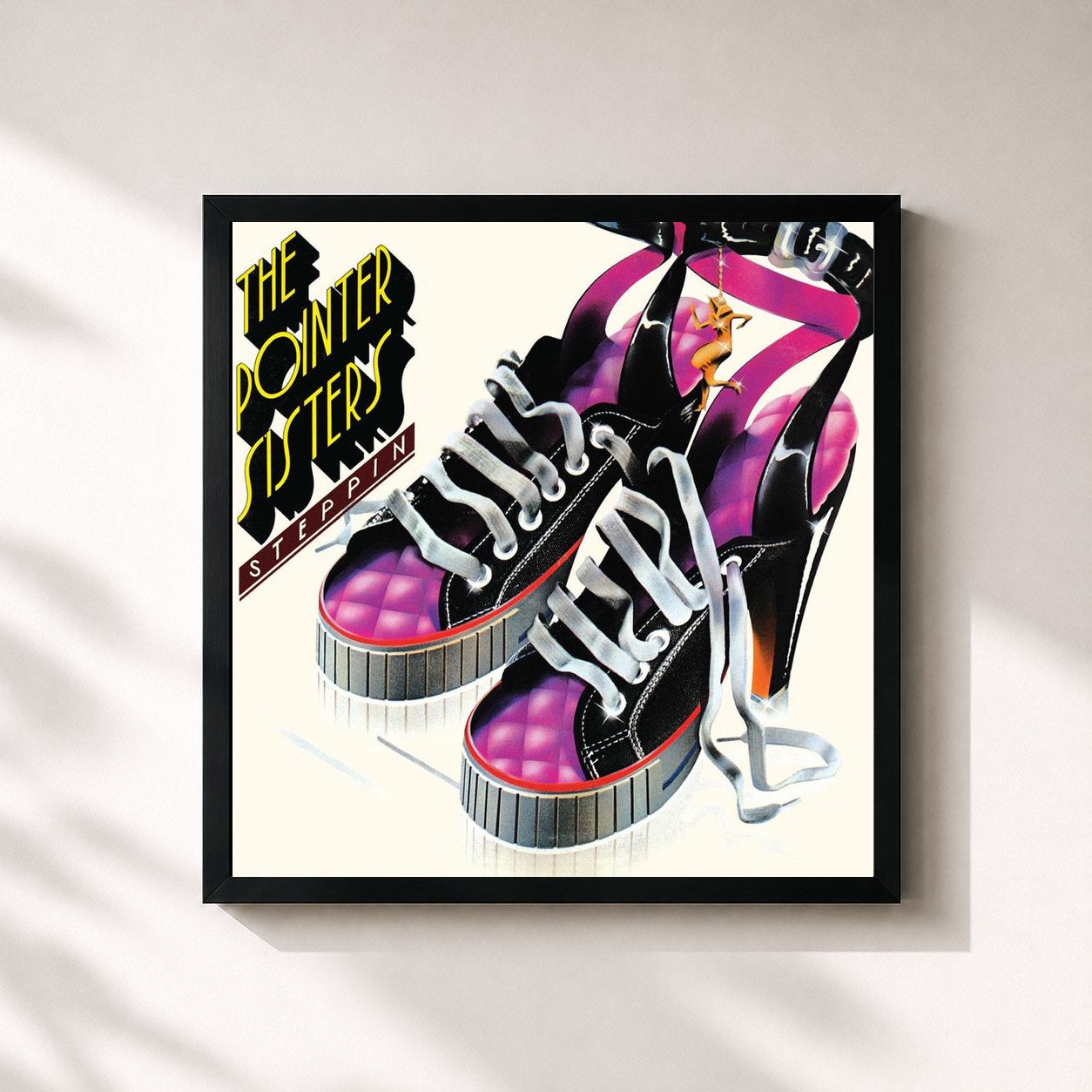 #noir Tableau carré de l'album Steppin' de The Pointer Sisters, cadre noir 32x32 cm