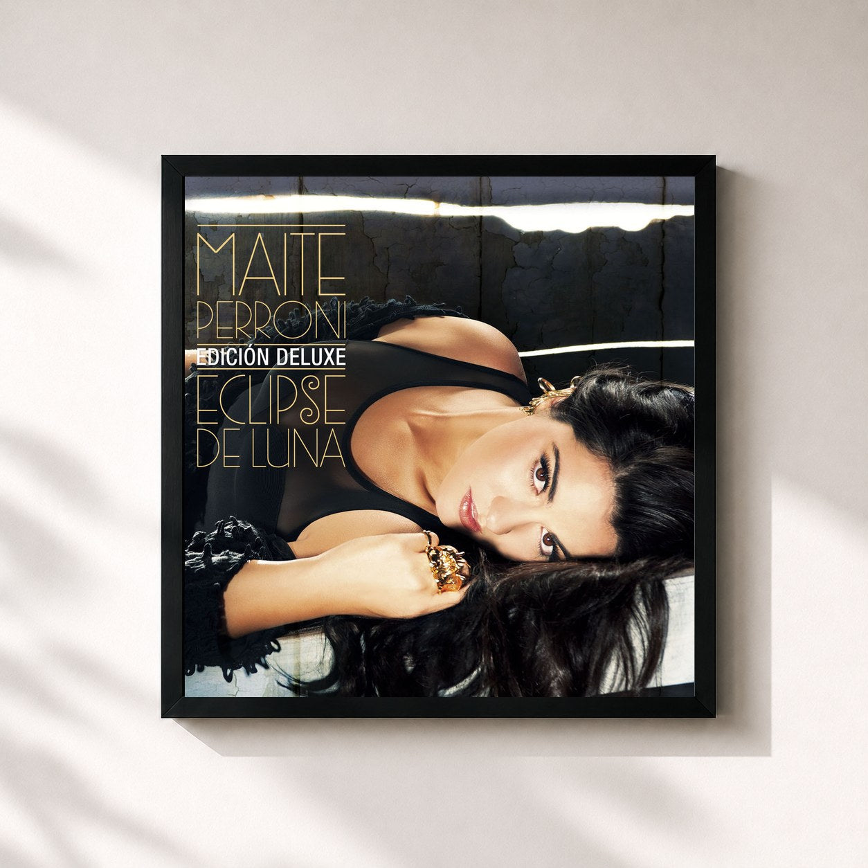 #noir Tableau carré de l'album Eclipse De Luna (Edición Deluxe) de Maite Perroni, cadre noir 32x32 cm